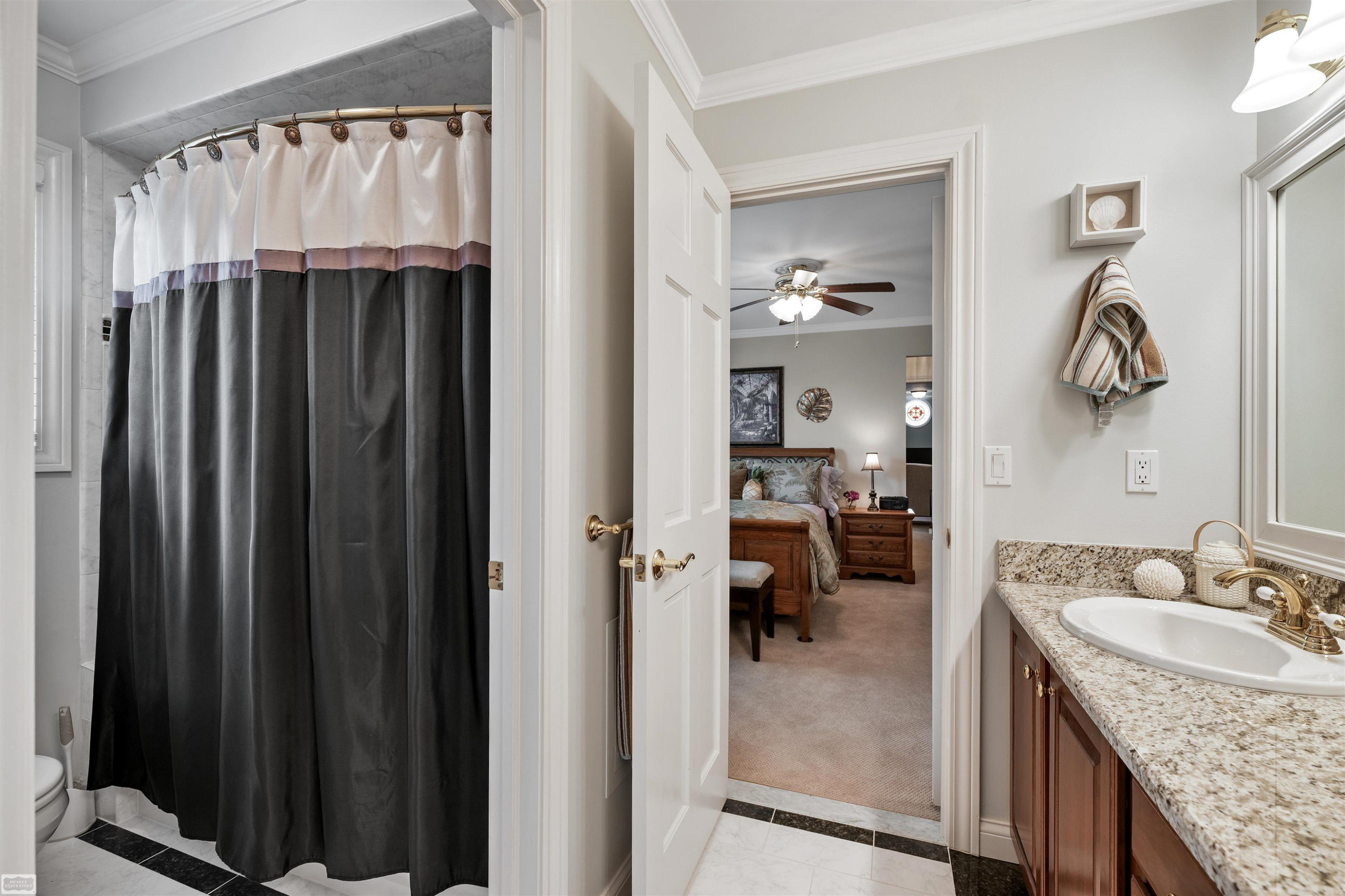 20316 Huron Dr. Drive, Clinton Twp, MI 48038 — Photo 33