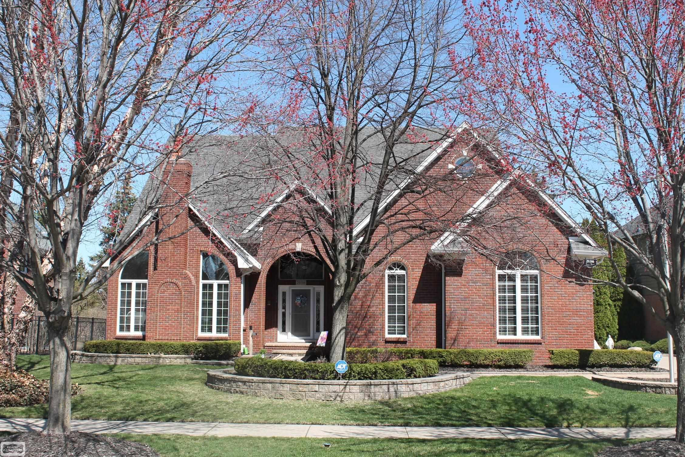20316 Huron Dr. Drive, Clinton Twp, MI 48038 — Photo 43