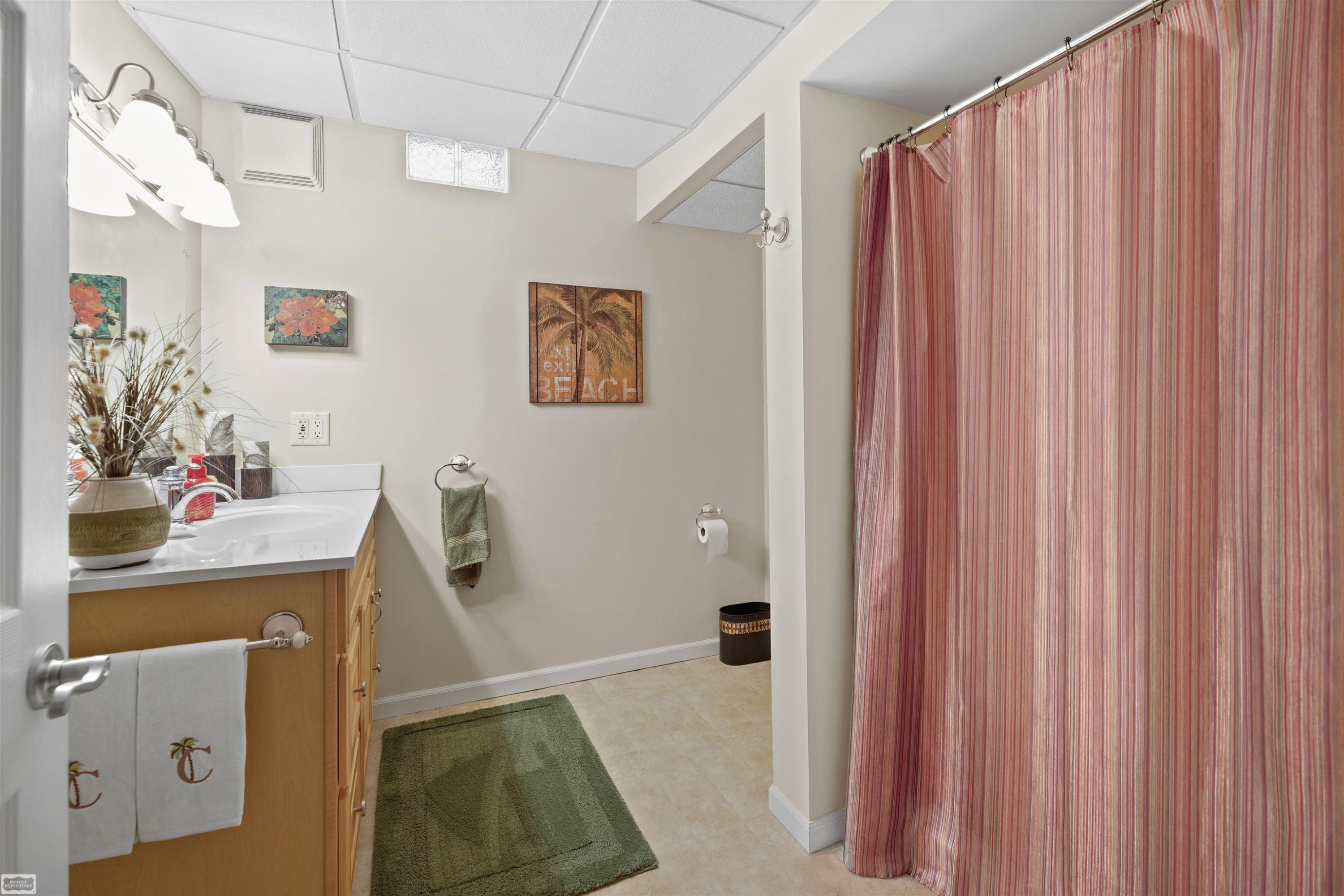 20316 Huron Dr. Drive, Clinton Twp, MI 48038 — Photo 52