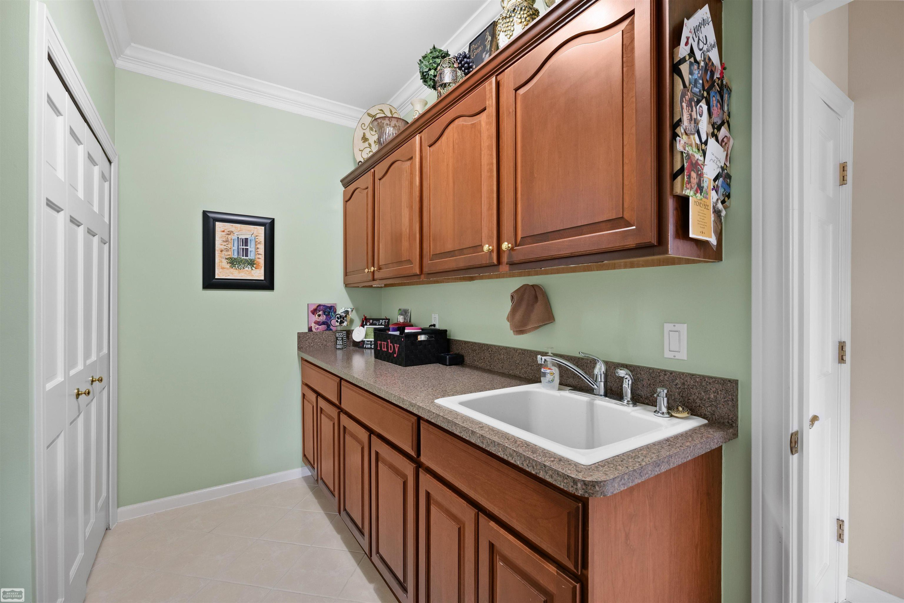 20316 Huron Dr. Drive, Clinton Twp, MI 48038 — Photo 54