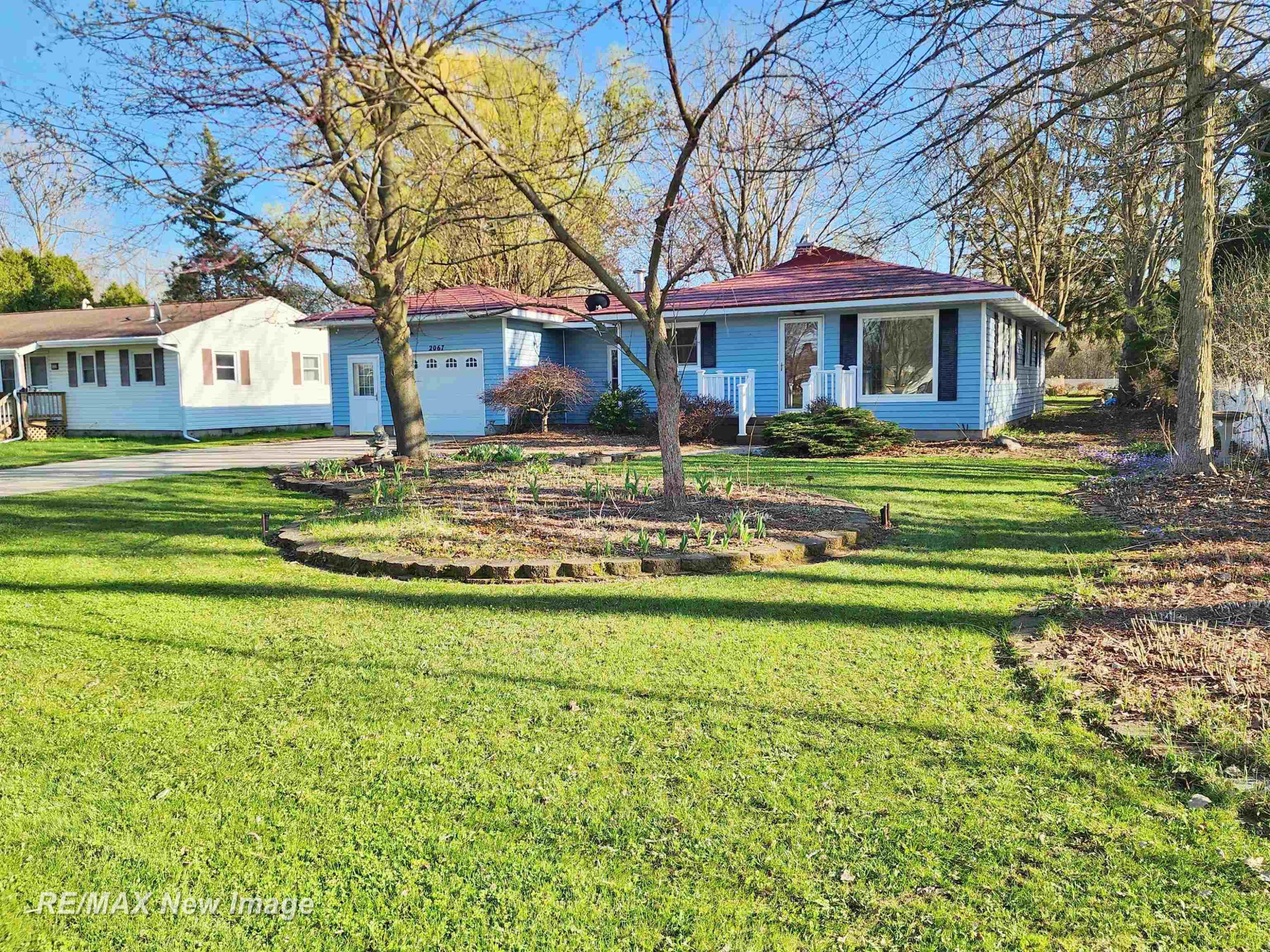 2067 W Midland Road, Auburn, MI 48611 — Photo 6