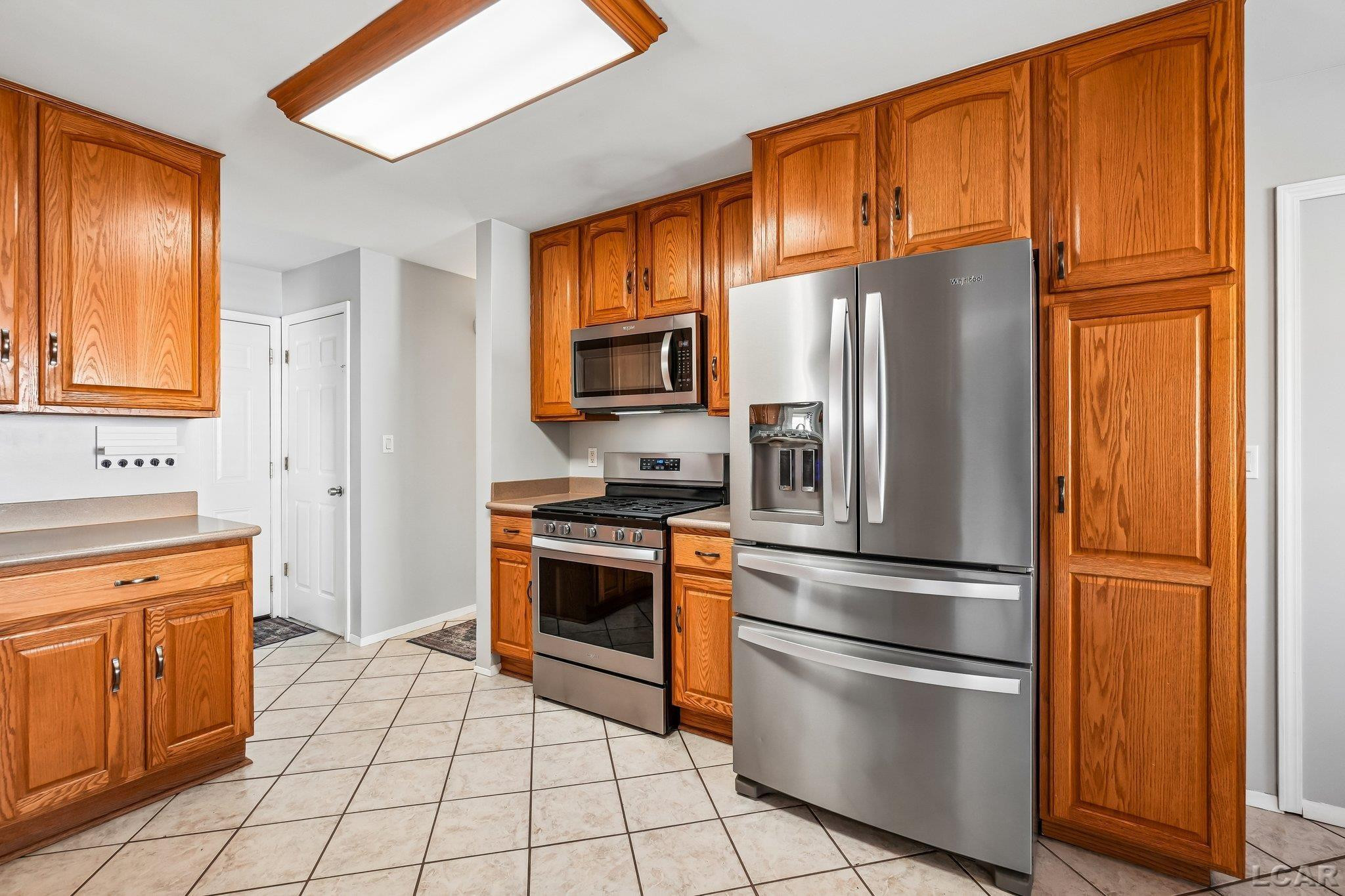 43948 Fredericksburg Street, Canton, MI 48188 — Photo 11