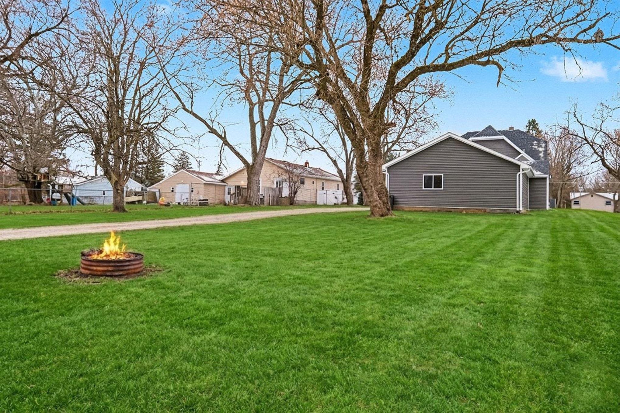 7069 E Atherton Road, Davison, MI 48423 — Photo 4
