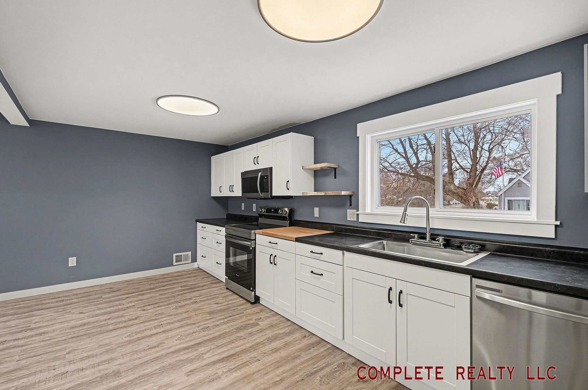 7069 E Atherton Road, Davison, MI 48423 — Photo 16