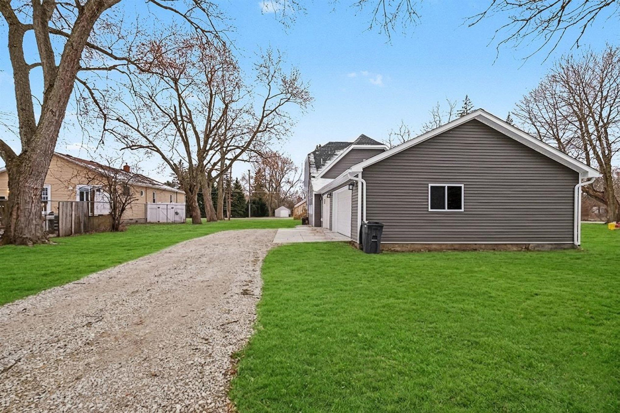 7069 E Atherton Road, Davison, MI 48423 — Photo 47
