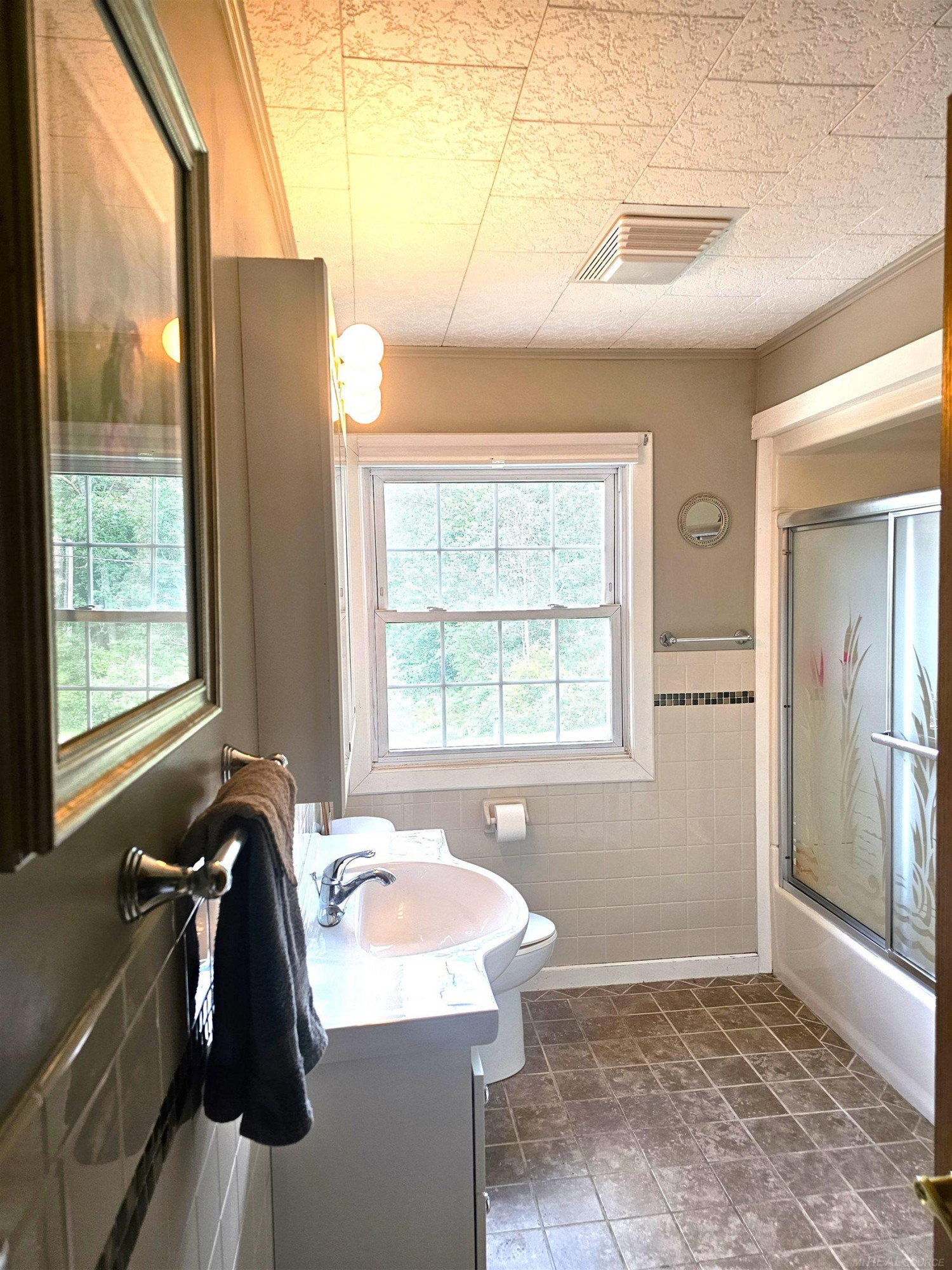 3825 Lapham Drive, Harrison, MI 48625 — Photo 10