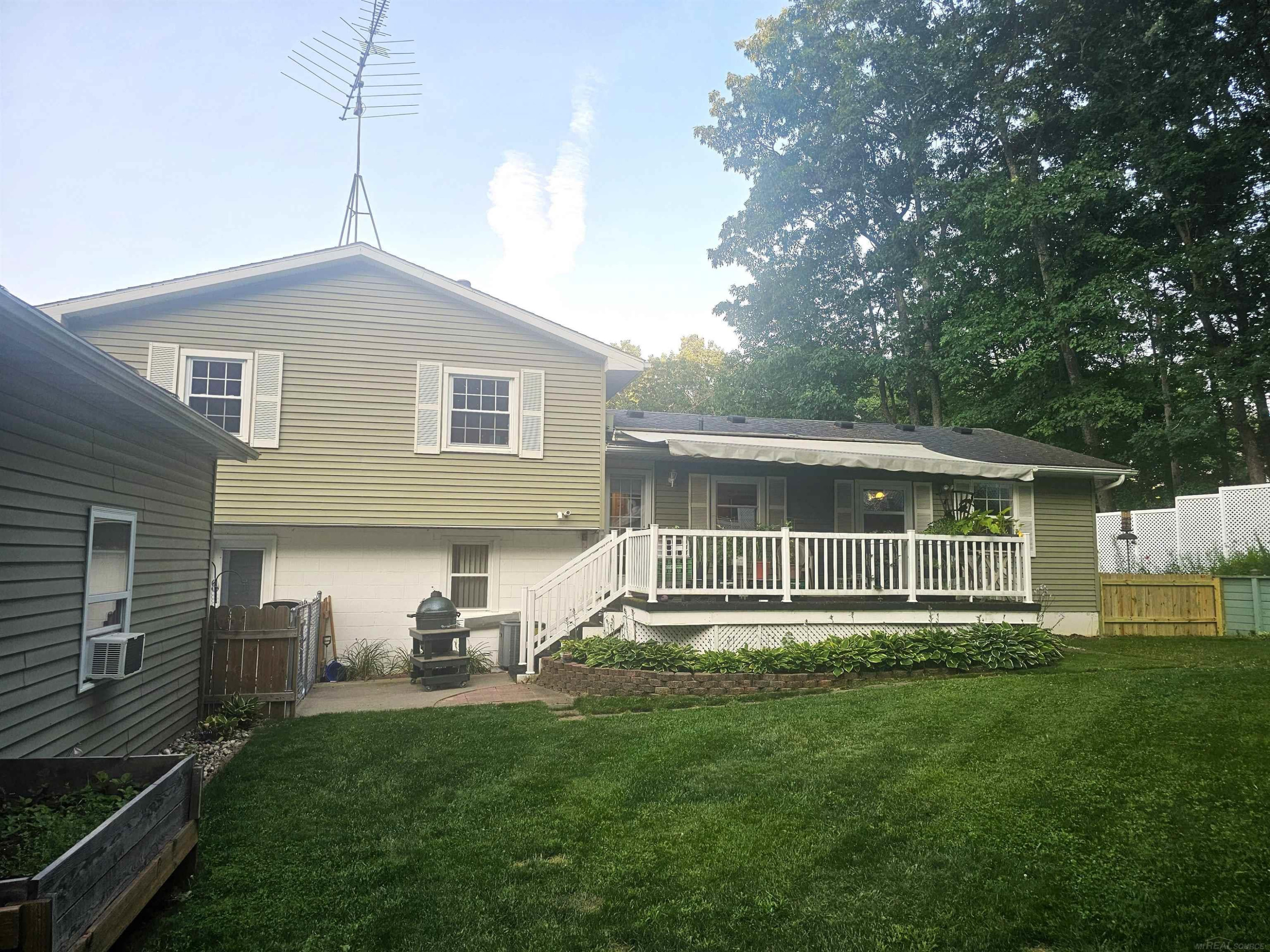 3825 Lapham Drive, Harrison, MI 48625 — Photo 26