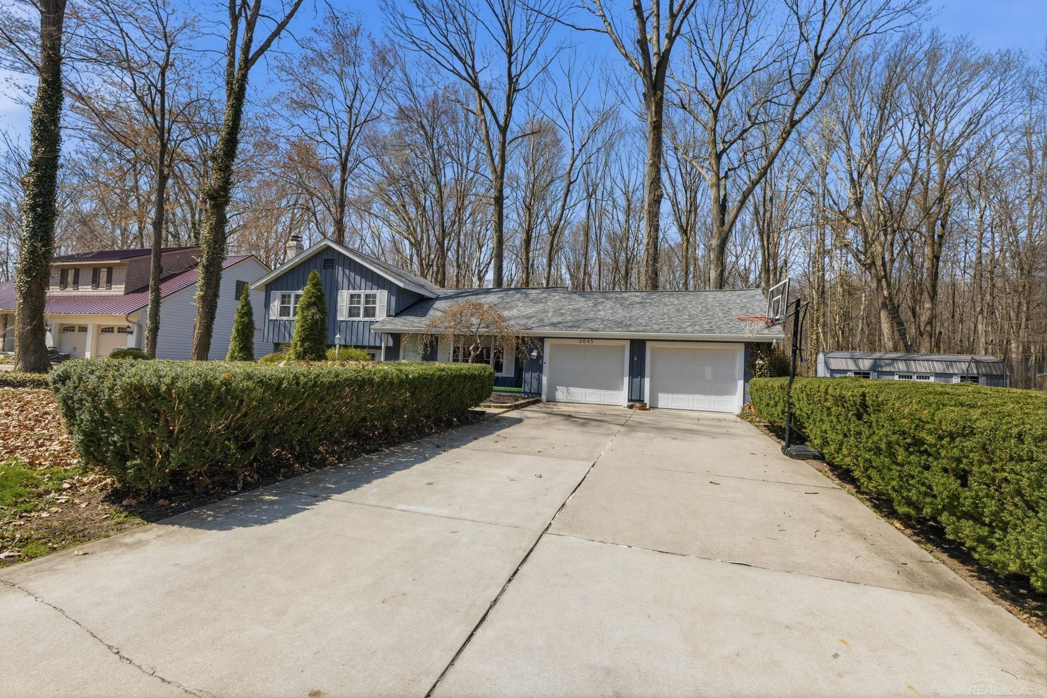 3645 W Surrey Lane, MI 48059 — Photo 3