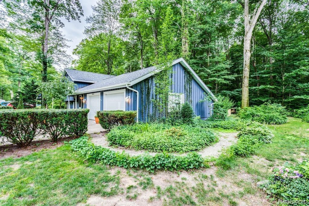 3645 W Surrey Lane, MI 48059 — Photo 29