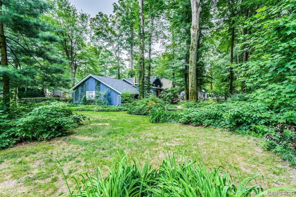 3645 W Surrey Lane, MI 48059 — Photo 30