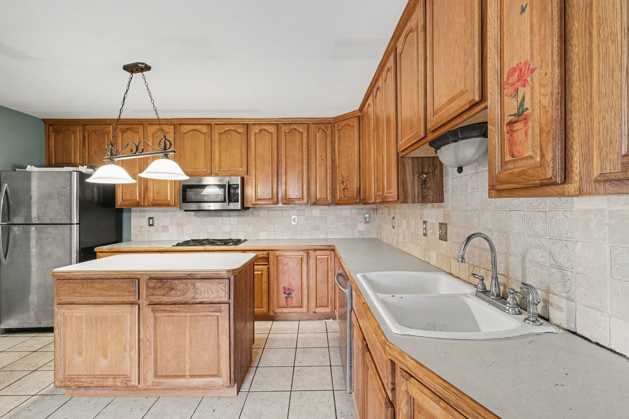 4444 Meadowbrook Dr Drive, Flint, MI 48506 — Photo 11