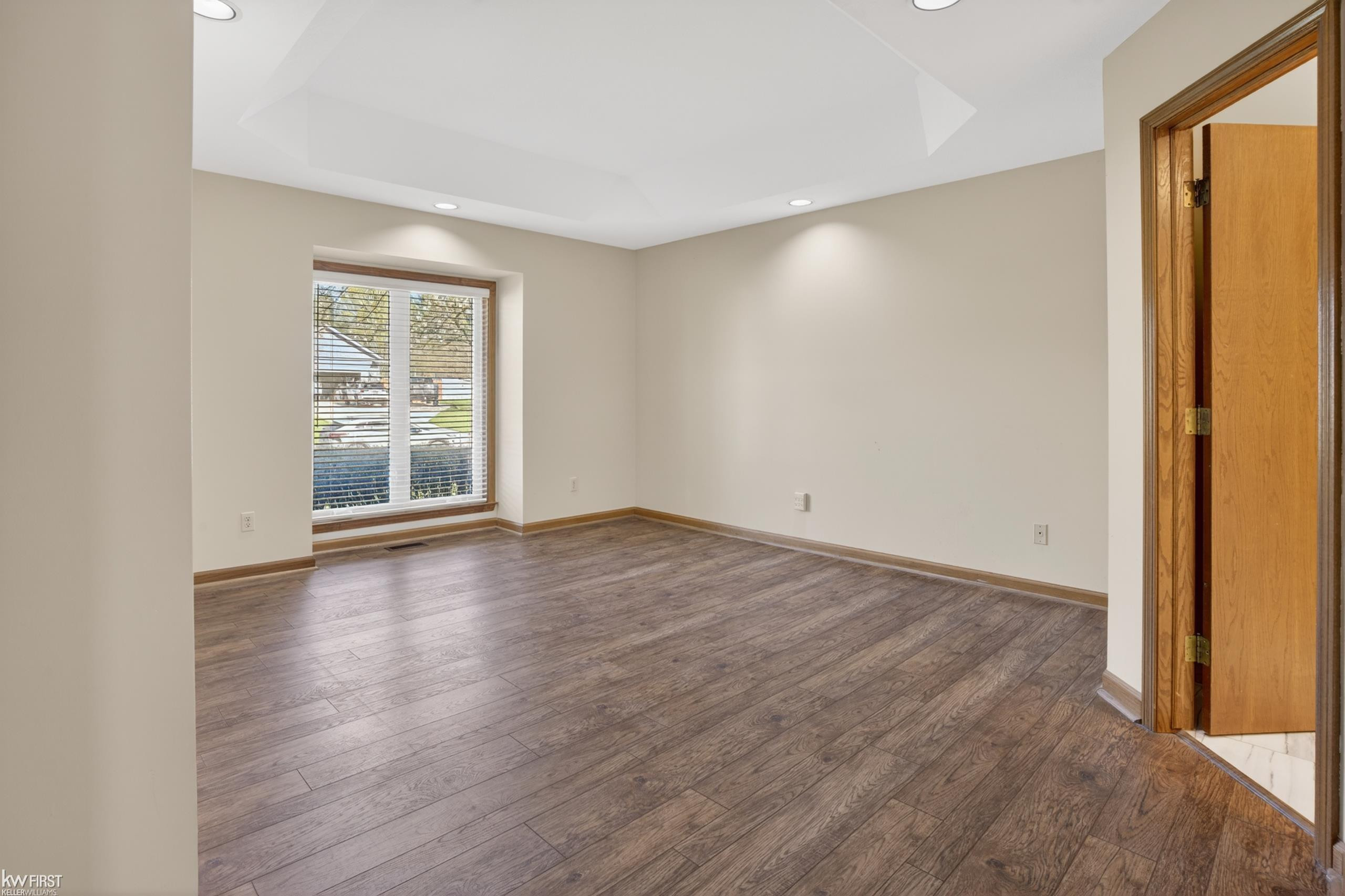 2345 Lost Creek Drive, Flushing, MI 48433 — Photo 37