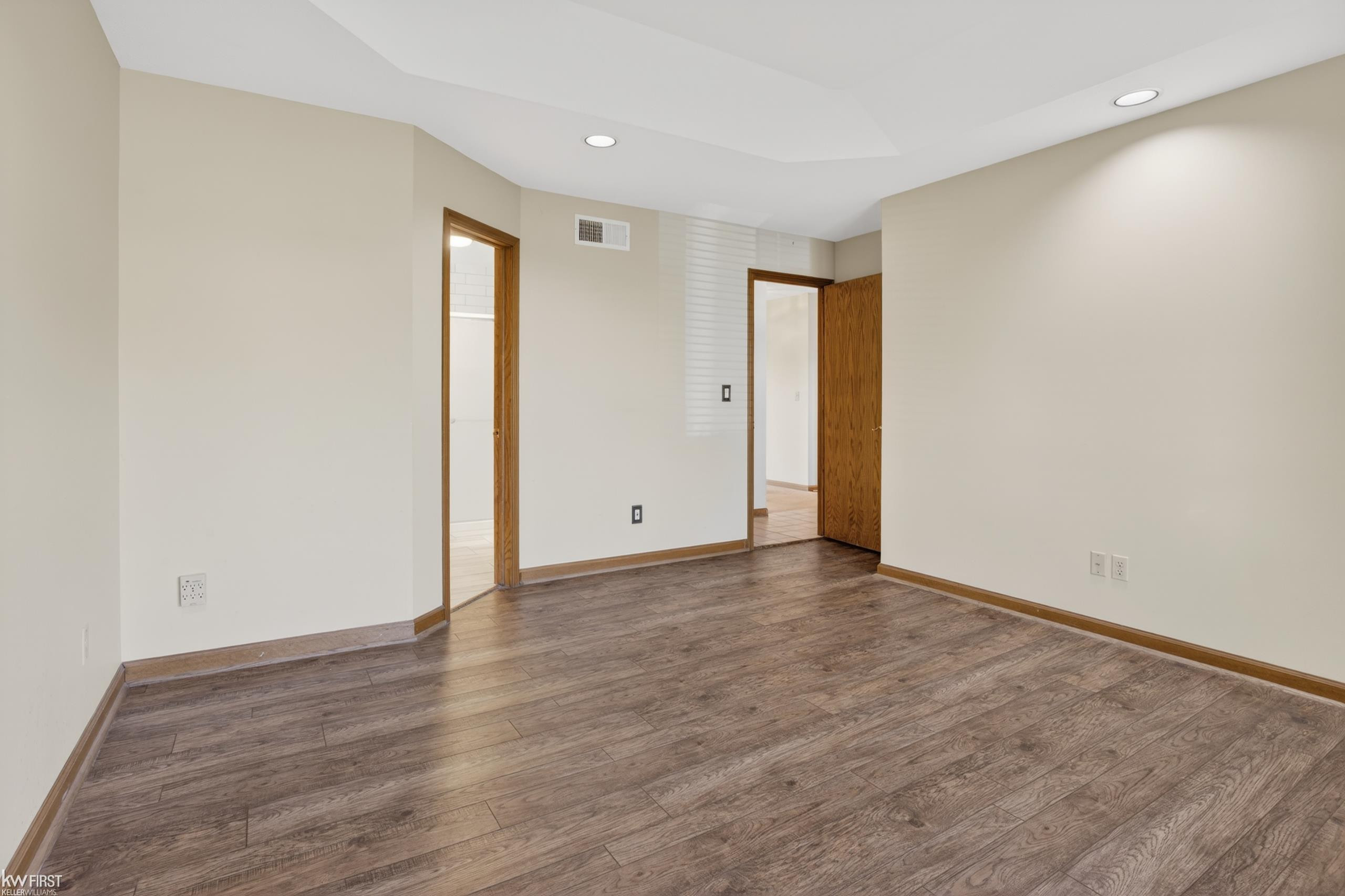 2345 Lost Creek Drive, Flushing, MI 48433 — Photo 39