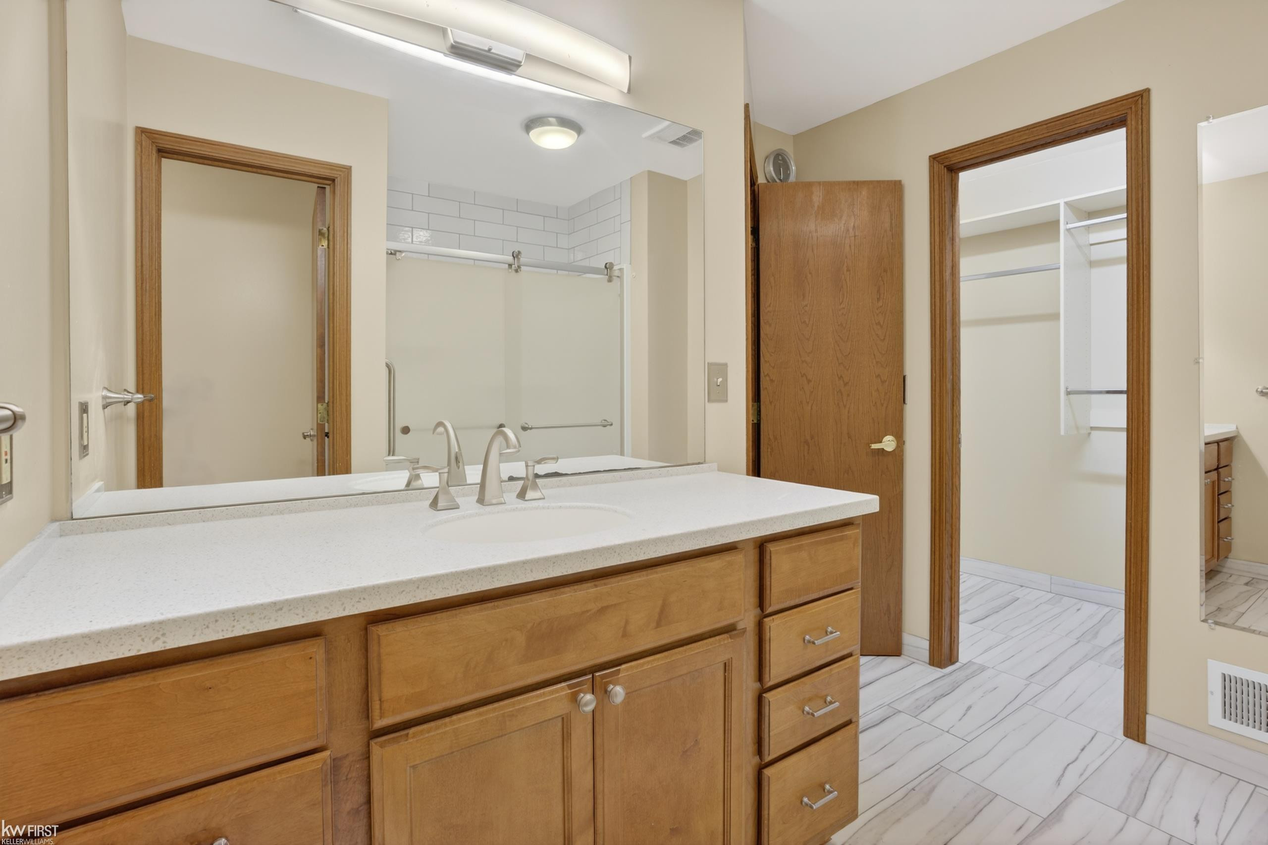 2345 Lost Creek Drive, Flushing, MI 48433 — Photo 43