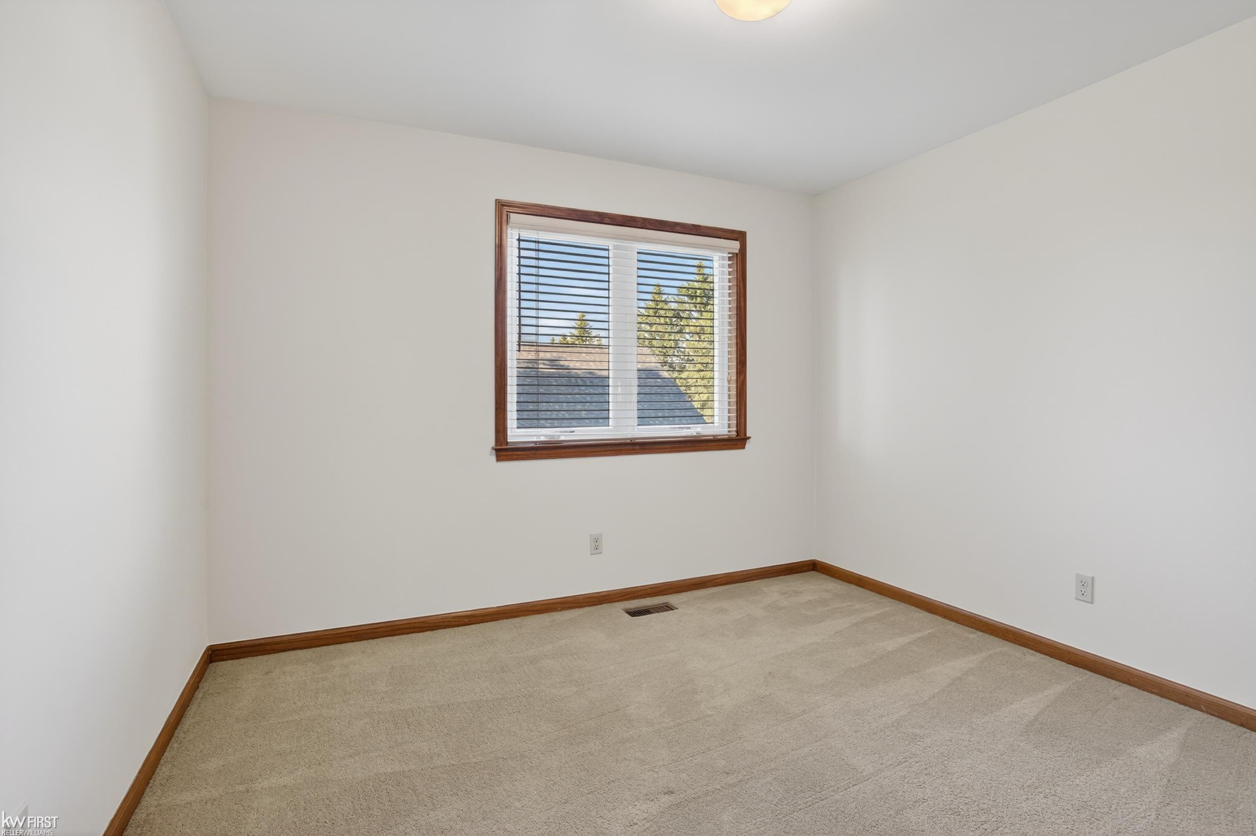2345 Lost Creek Drive, Flushing, MI 48433 — Photo 56