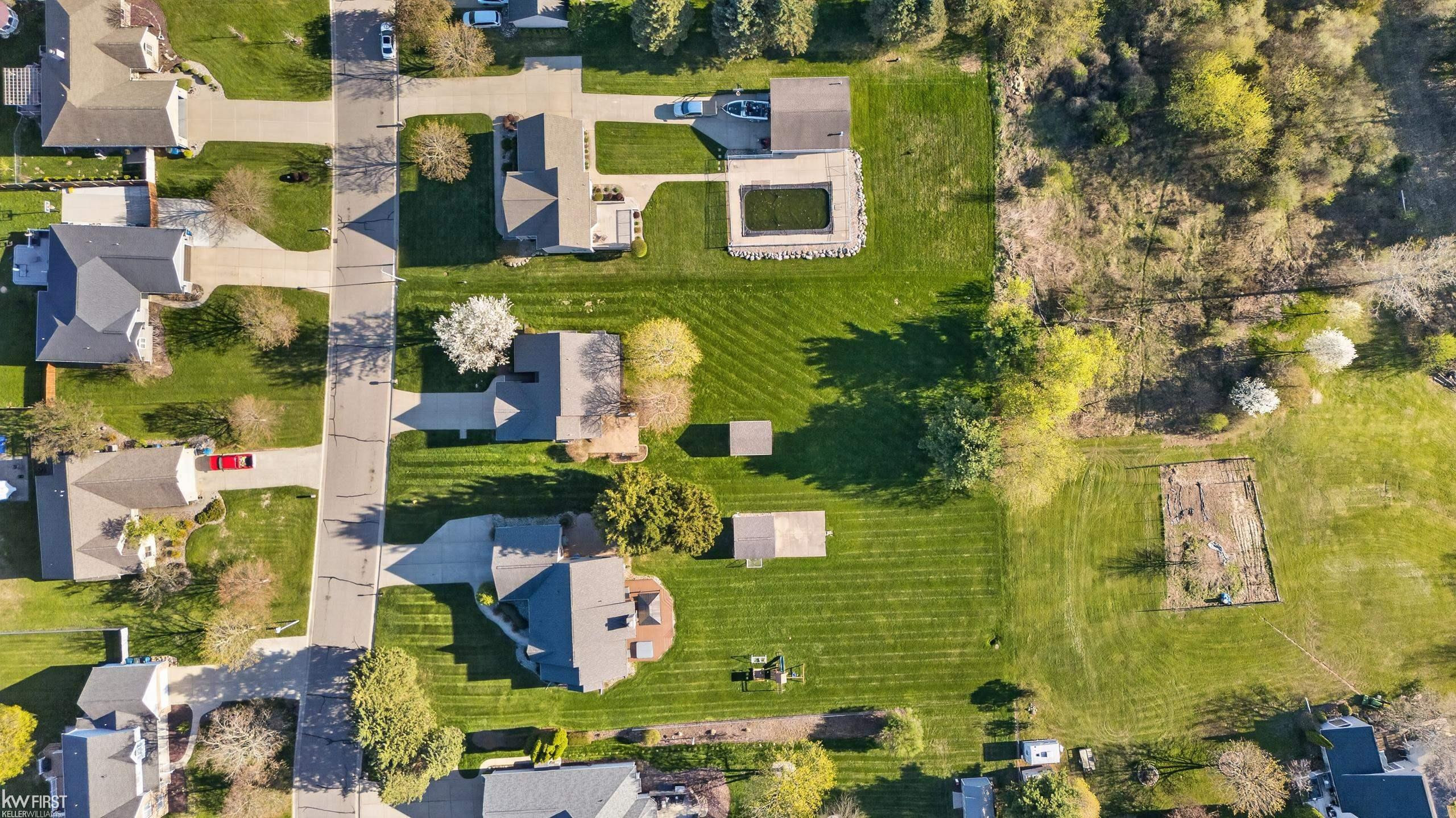 2345 Lost Creek Drive, Flushing, MI 48433 — Photo 67