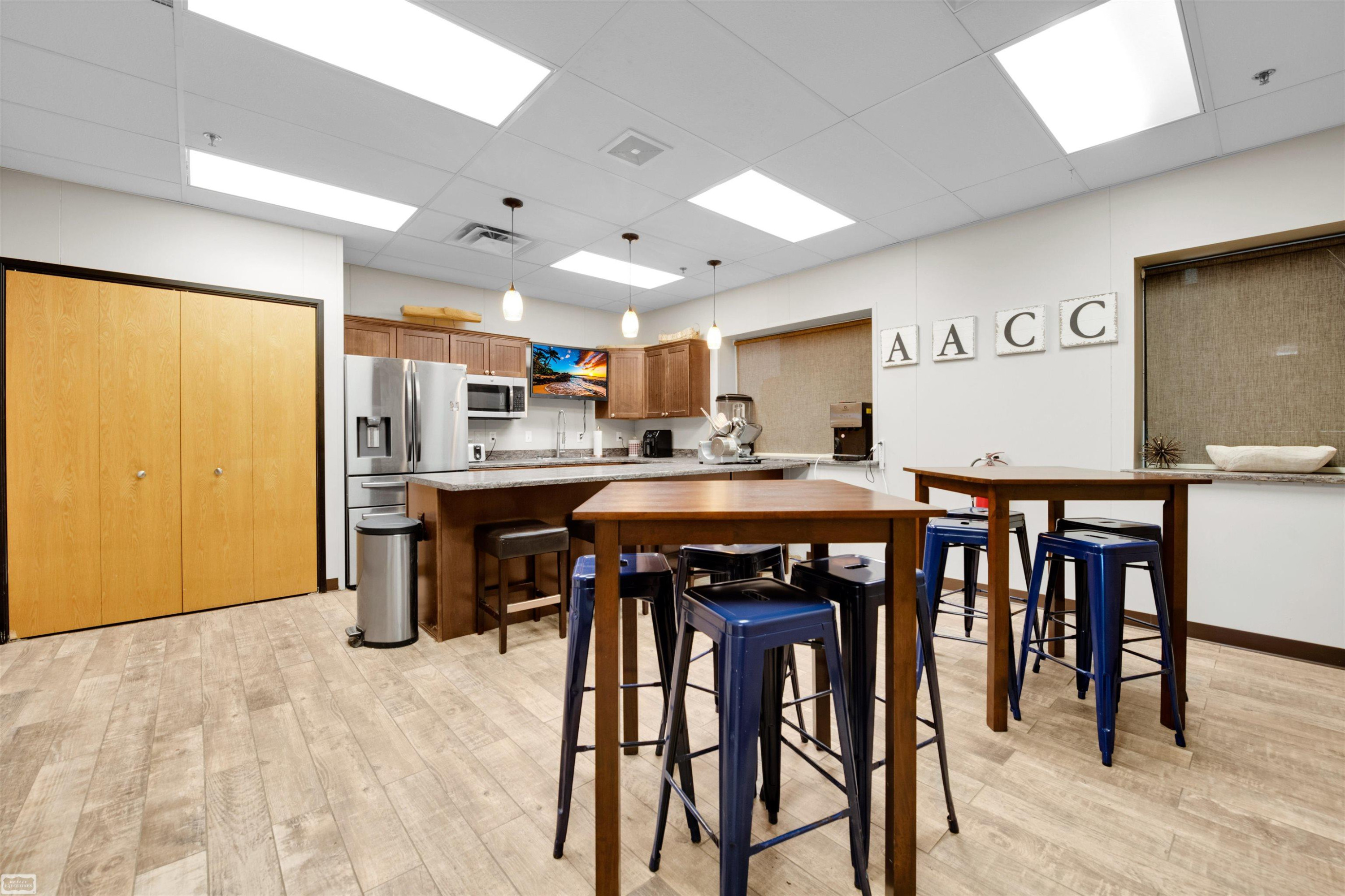 24600 Wood Court, MI 48042 — Photo 11