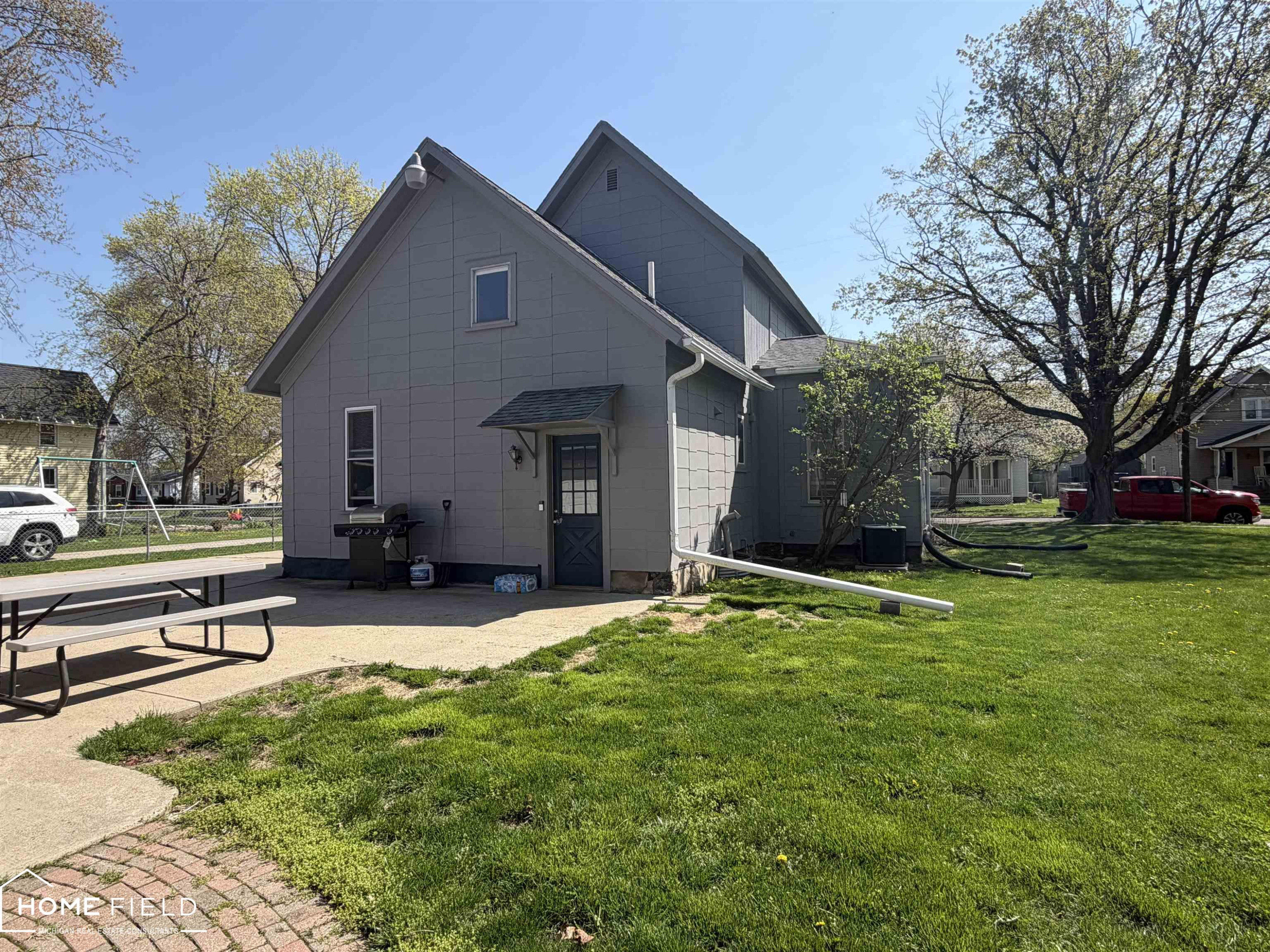 714 Broadway Avenue, Owosso, MI 48867 — Photo 25