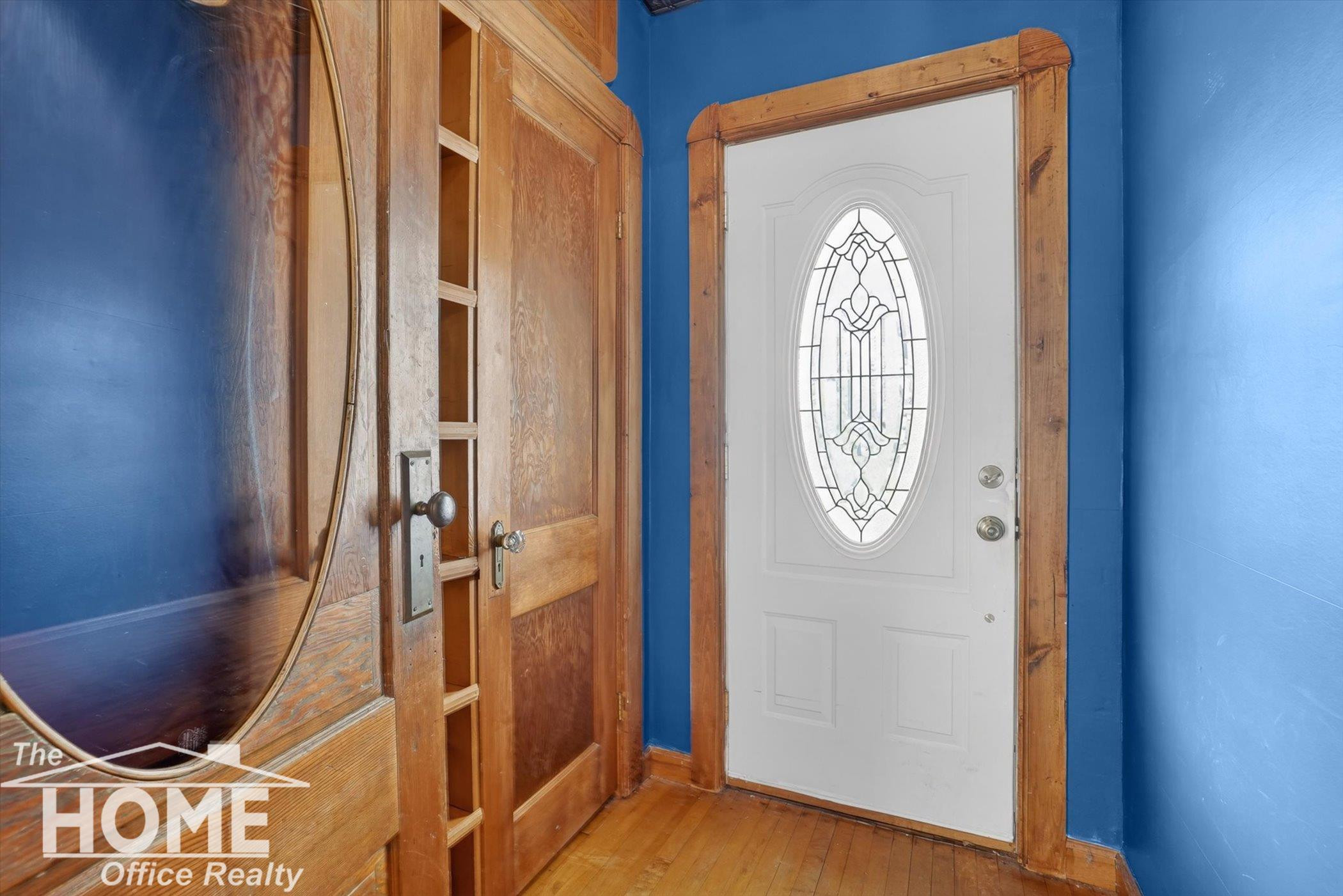 323 Goodhue Street, Owosso, MI 48867 — Photo 4
