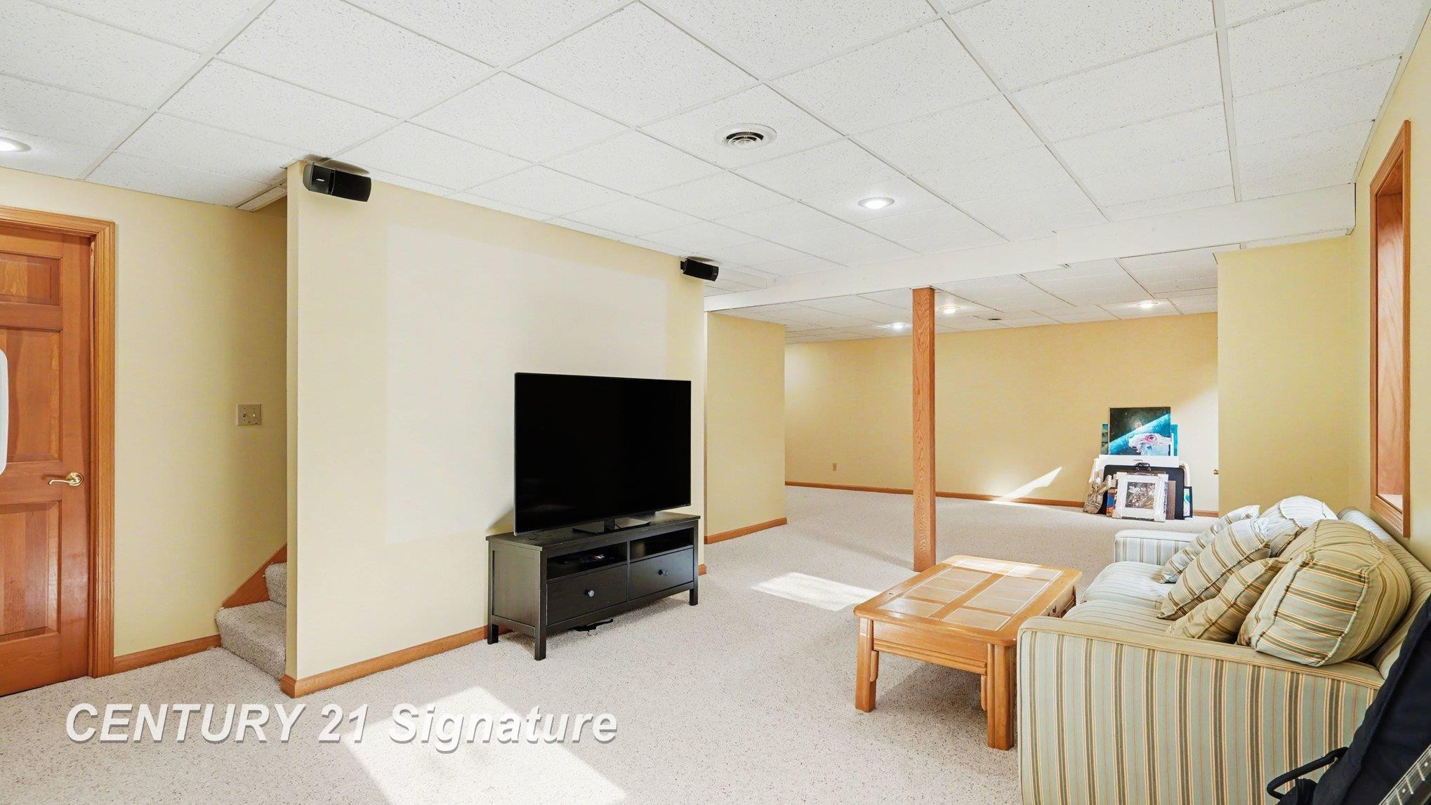 807 Scenic Drive, Midland, MI 48642 — Photo 27