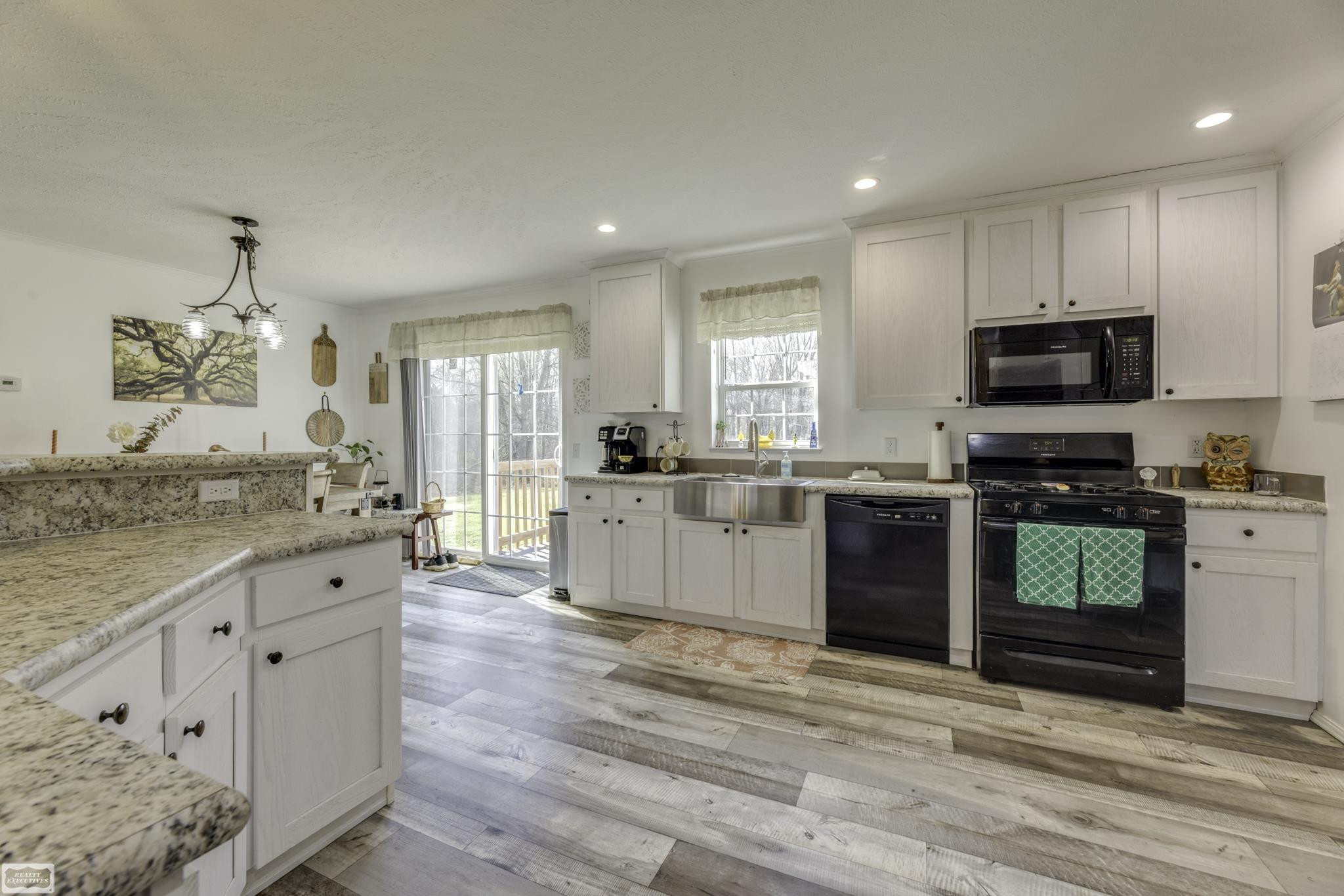 9559 Arnold Drive, MI — Photo 13