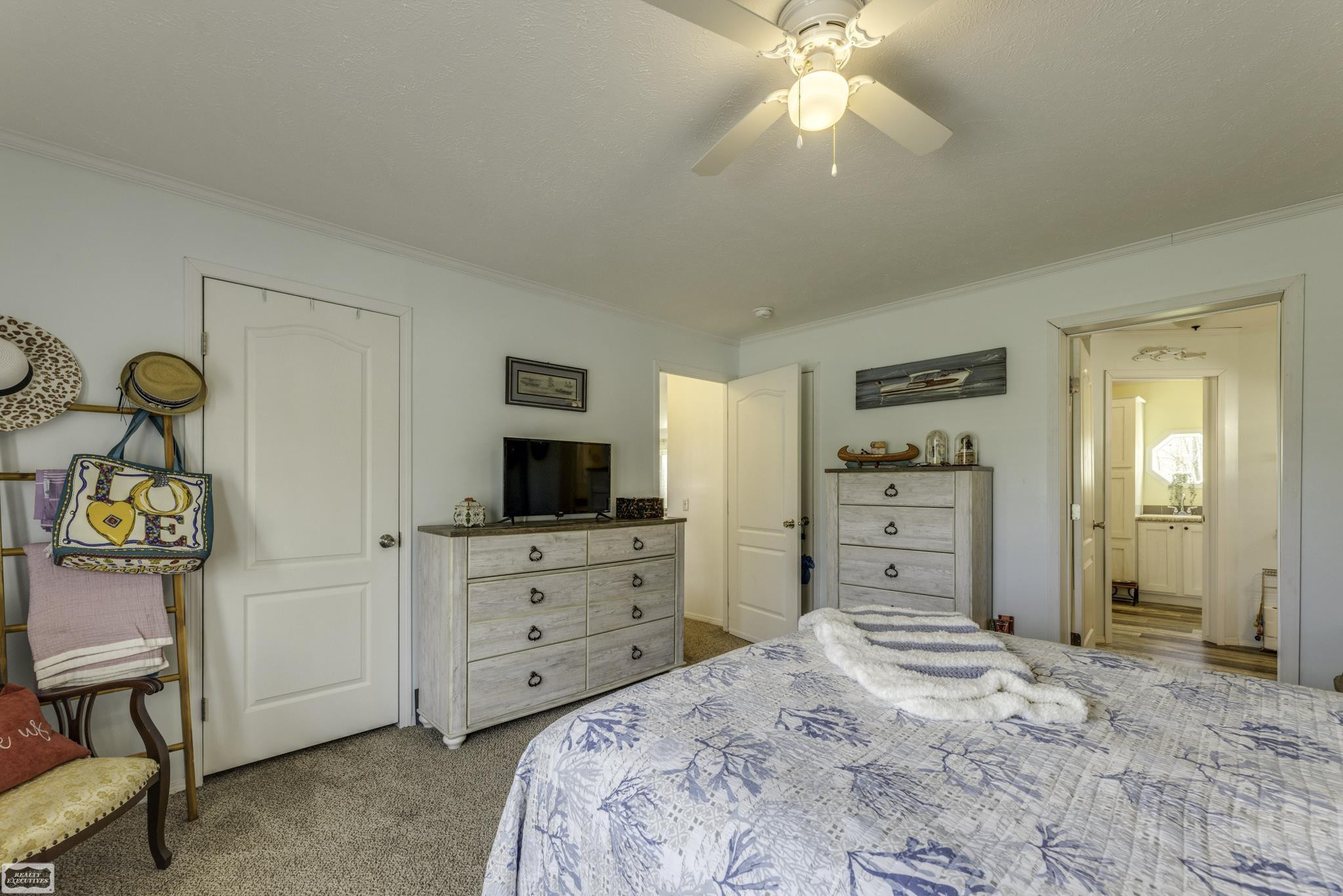 9559 Arnold Drive, MI — Photo 15
