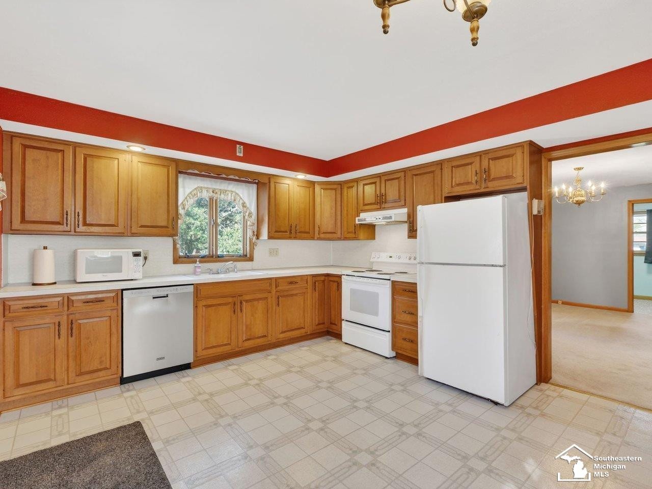 10757 Summerfield Road, Temperance, MI 48182 — Photo 13