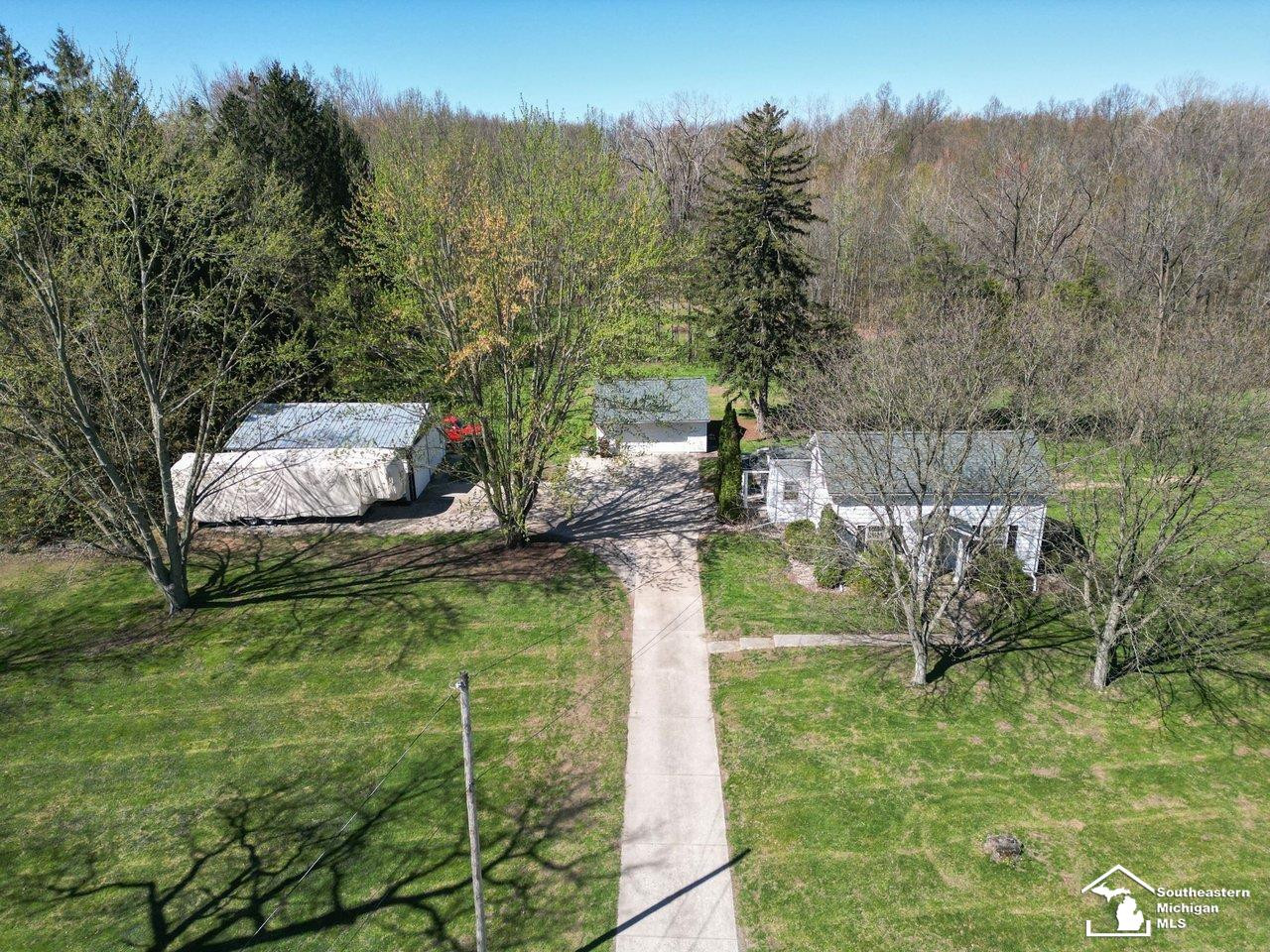 10757 Summerfield Road, Temperance, MI 48182 — Photo 46
