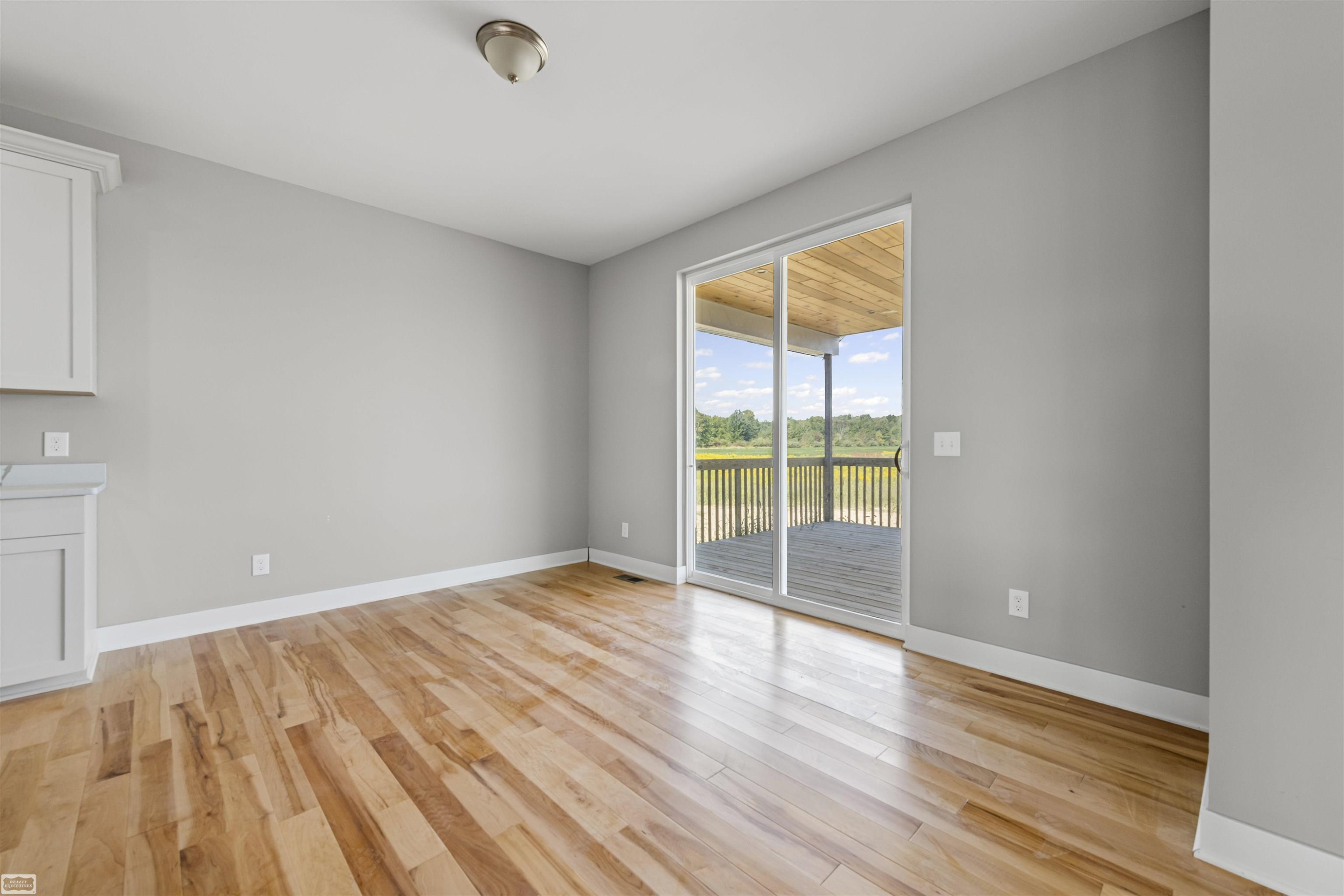 7082 Springborn Road, MI — Photo 16