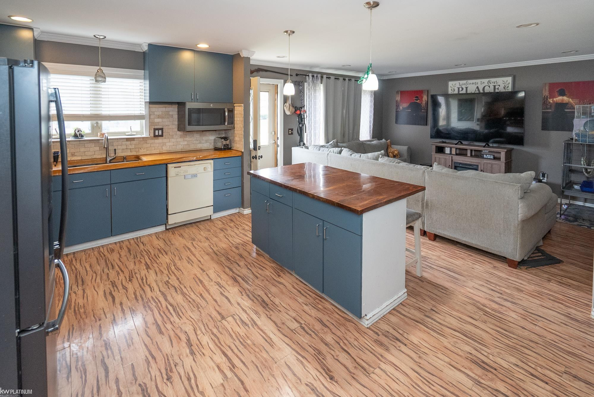 33153 Palmetto Drive, MI 48047 — Photo 8