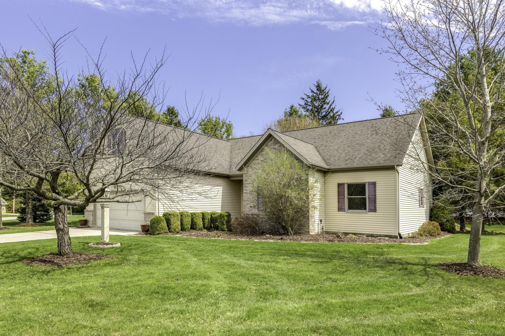 5679 Governor Sleeper Court, Lexington, MI 48450 — Photo 2