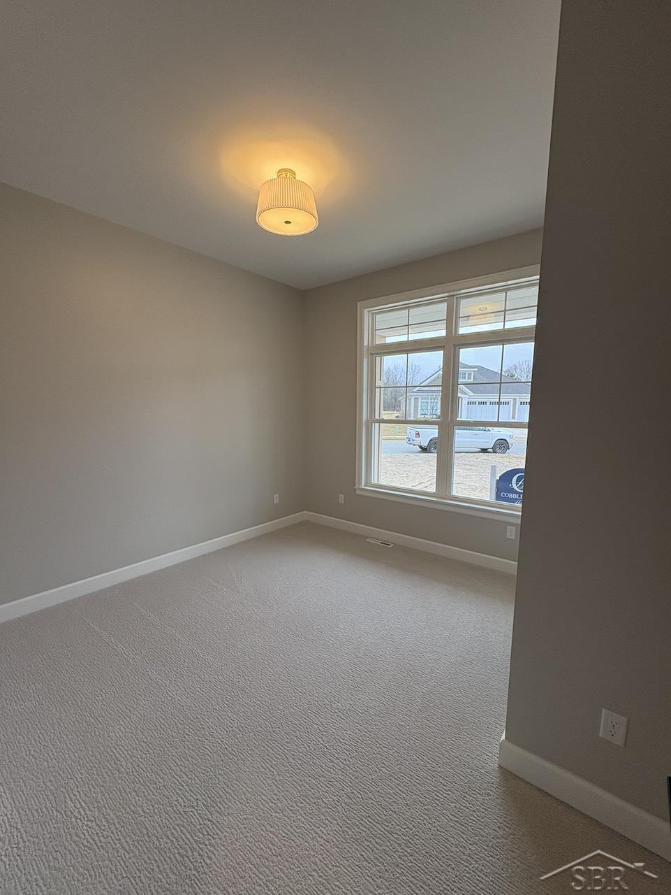 4125 Village Green Drive, Freeland, MI 48623 — Photo 21
