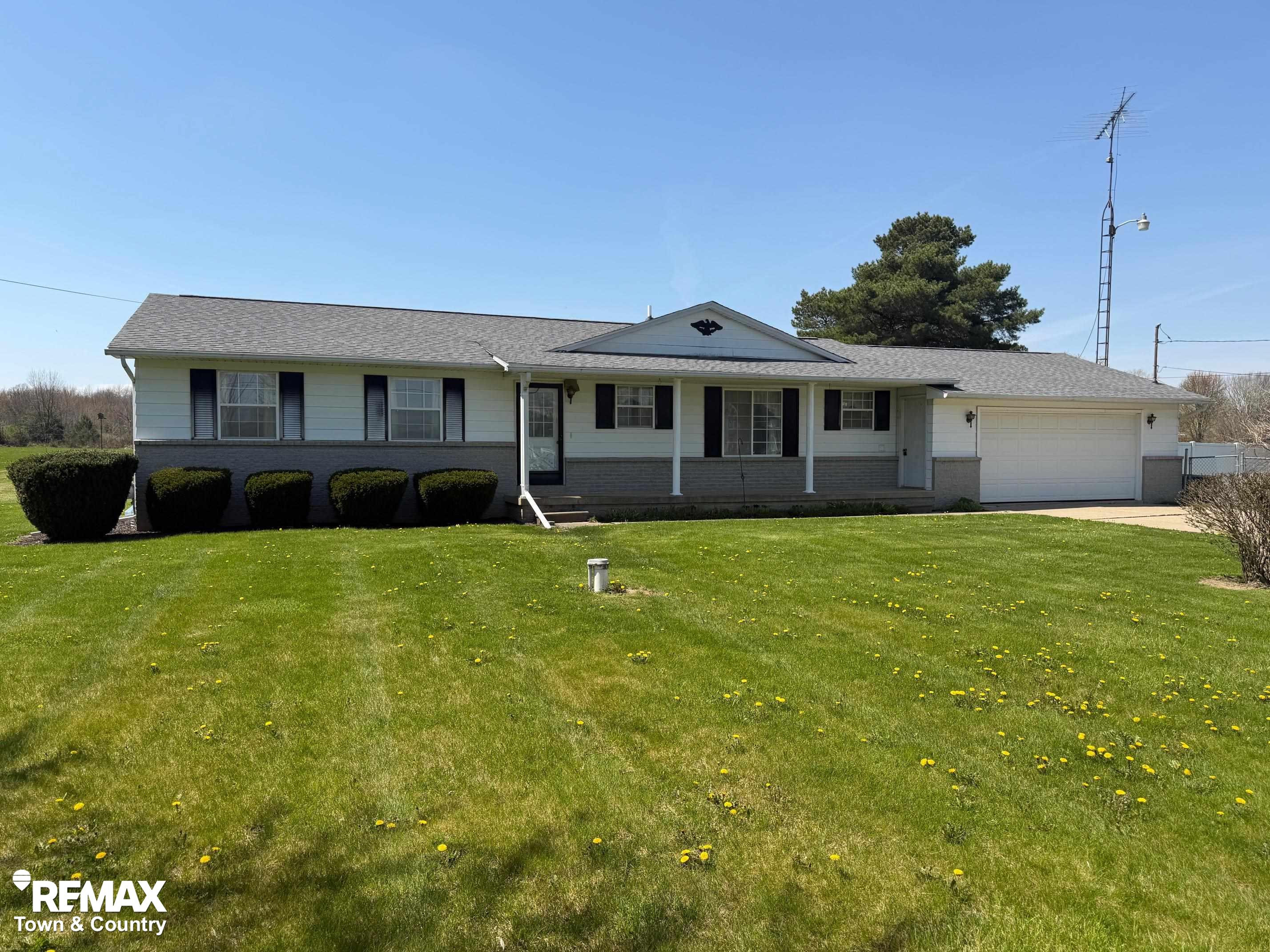 9096 Duffield Road, MI 48436 — front exterior