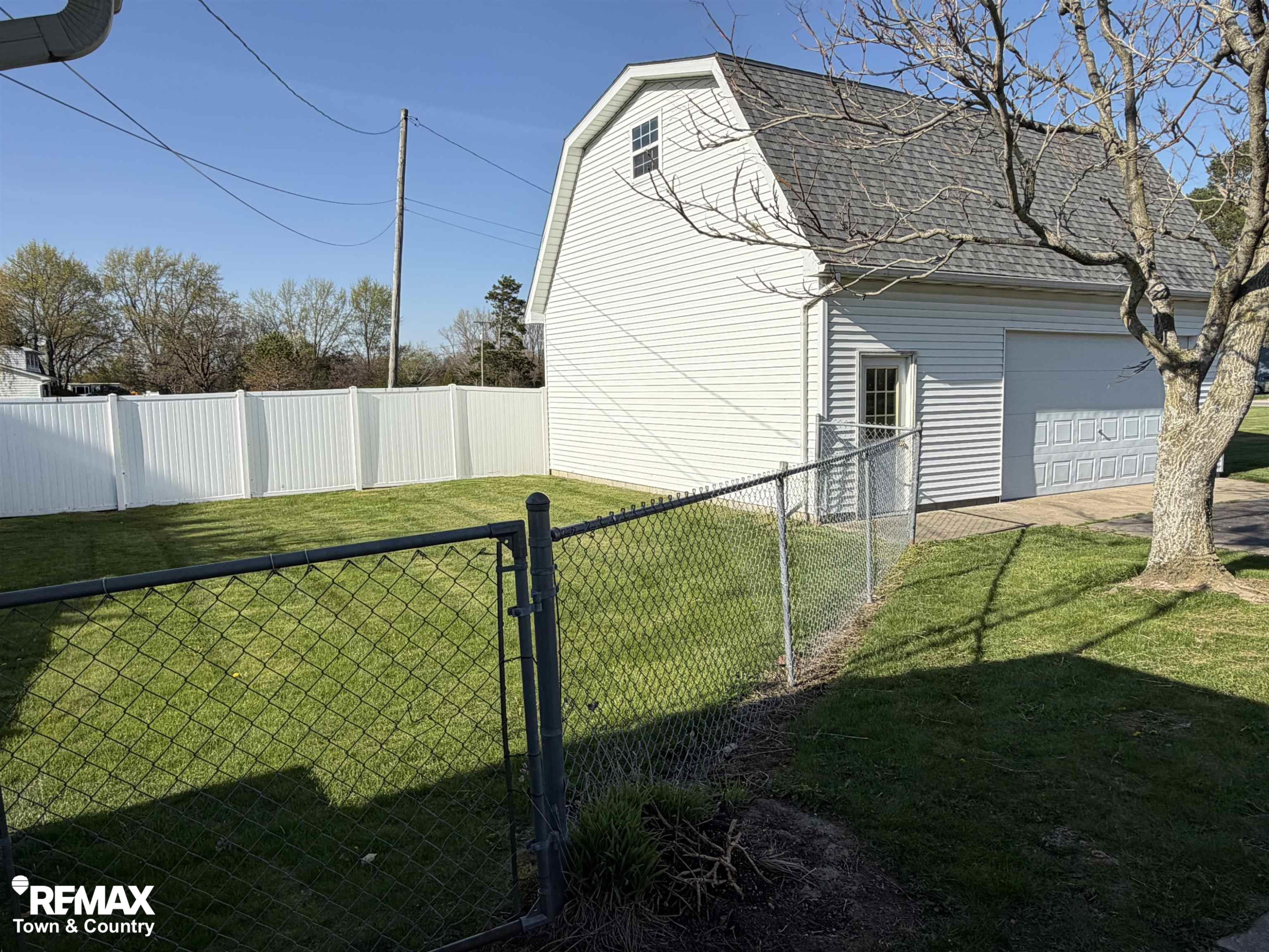 9096 Duffield Road, MI 48436 — Photo 27