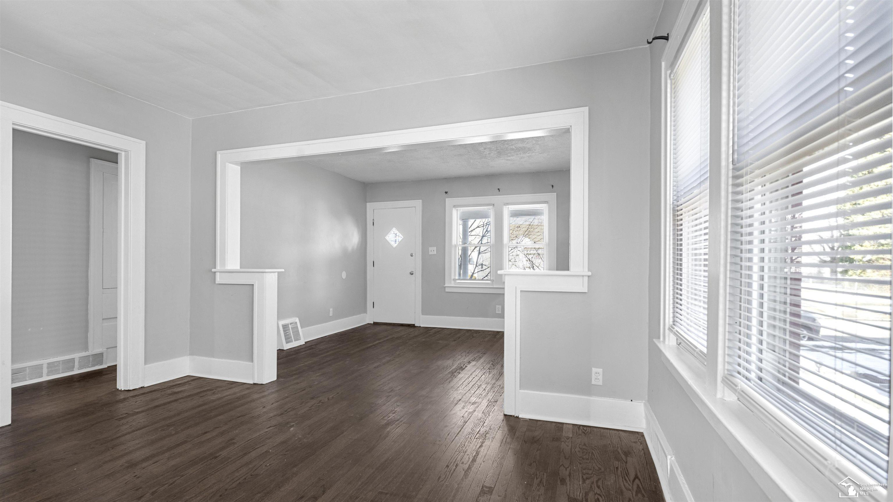 1053 Garfield Avenue, Lincoln Park, MI 48146 — Photo 3