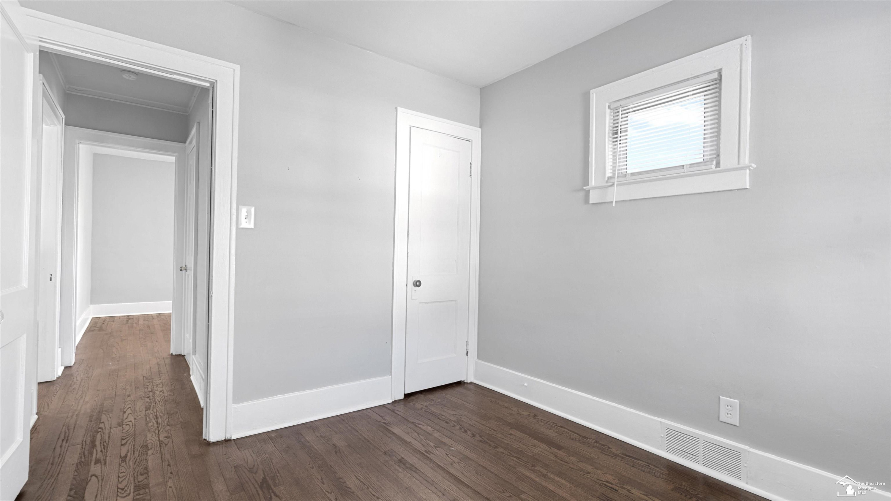1053 Garfield Avenue, Lincoln Park, MI 48146 — Photo 5