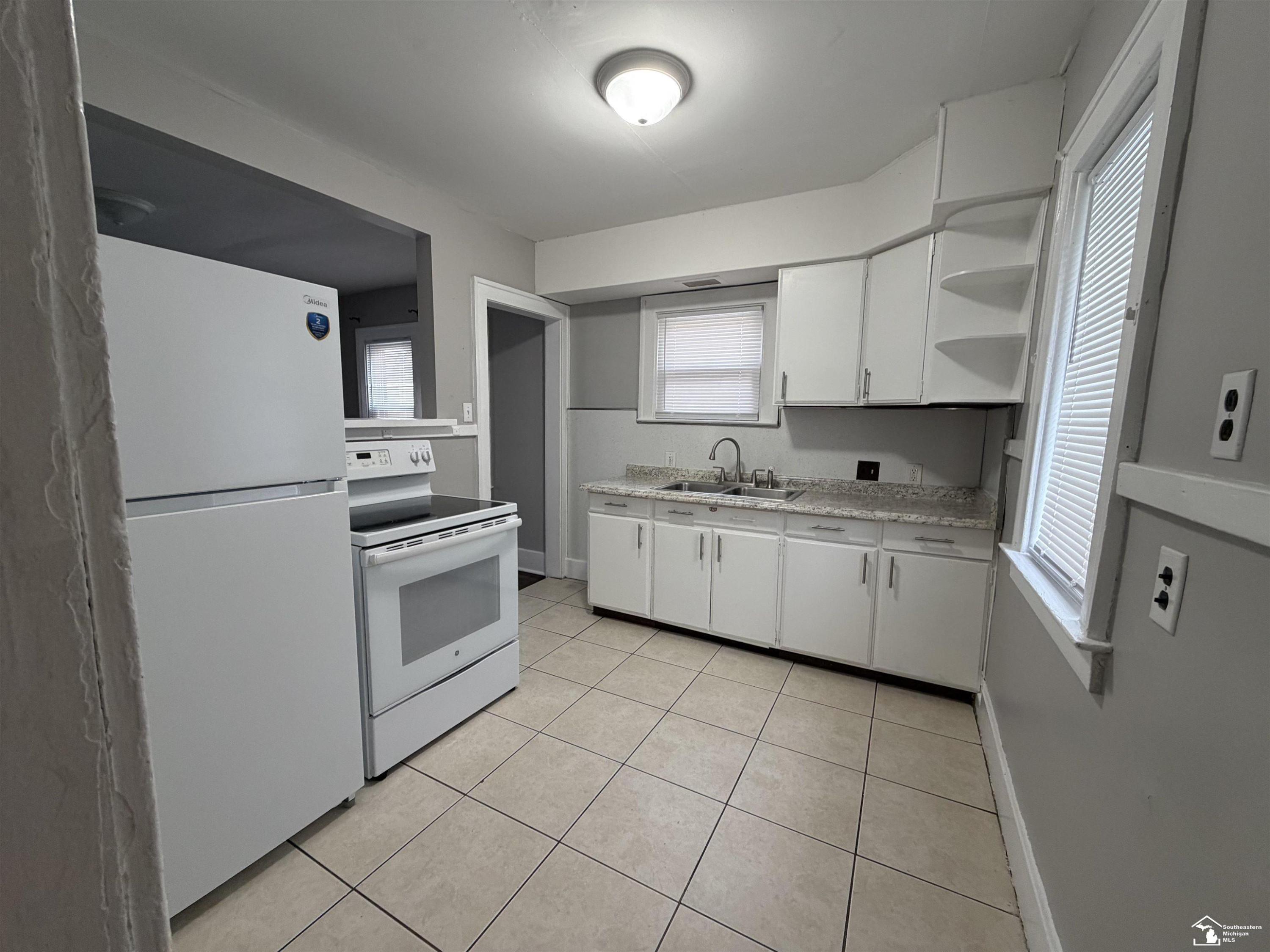 1053 Garfield Avenue, Lincoln Park, MI 48146 — Photo 8