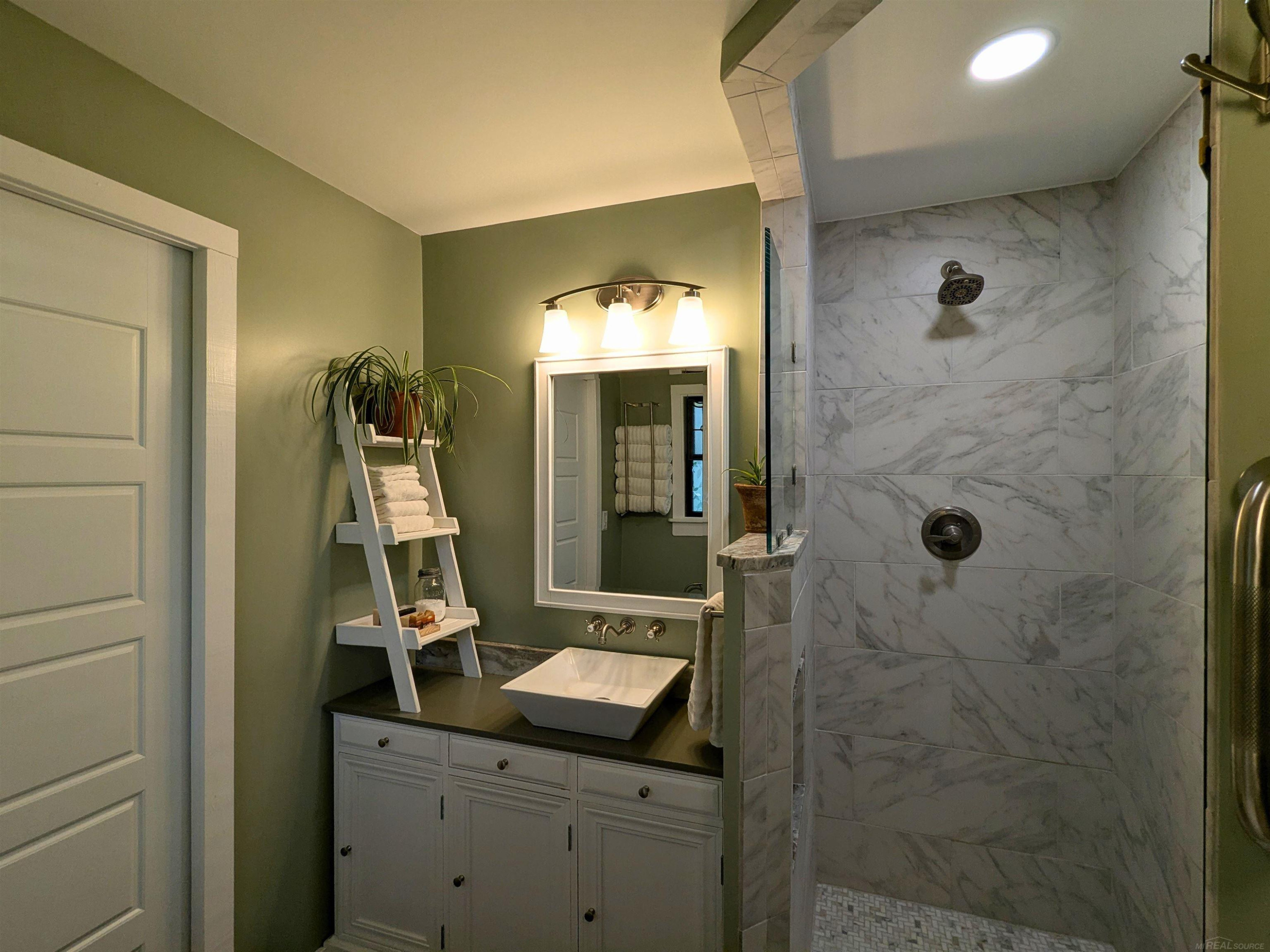 4189 Berkshire Boulevard, Jackson, MI 49203 — Photo 13