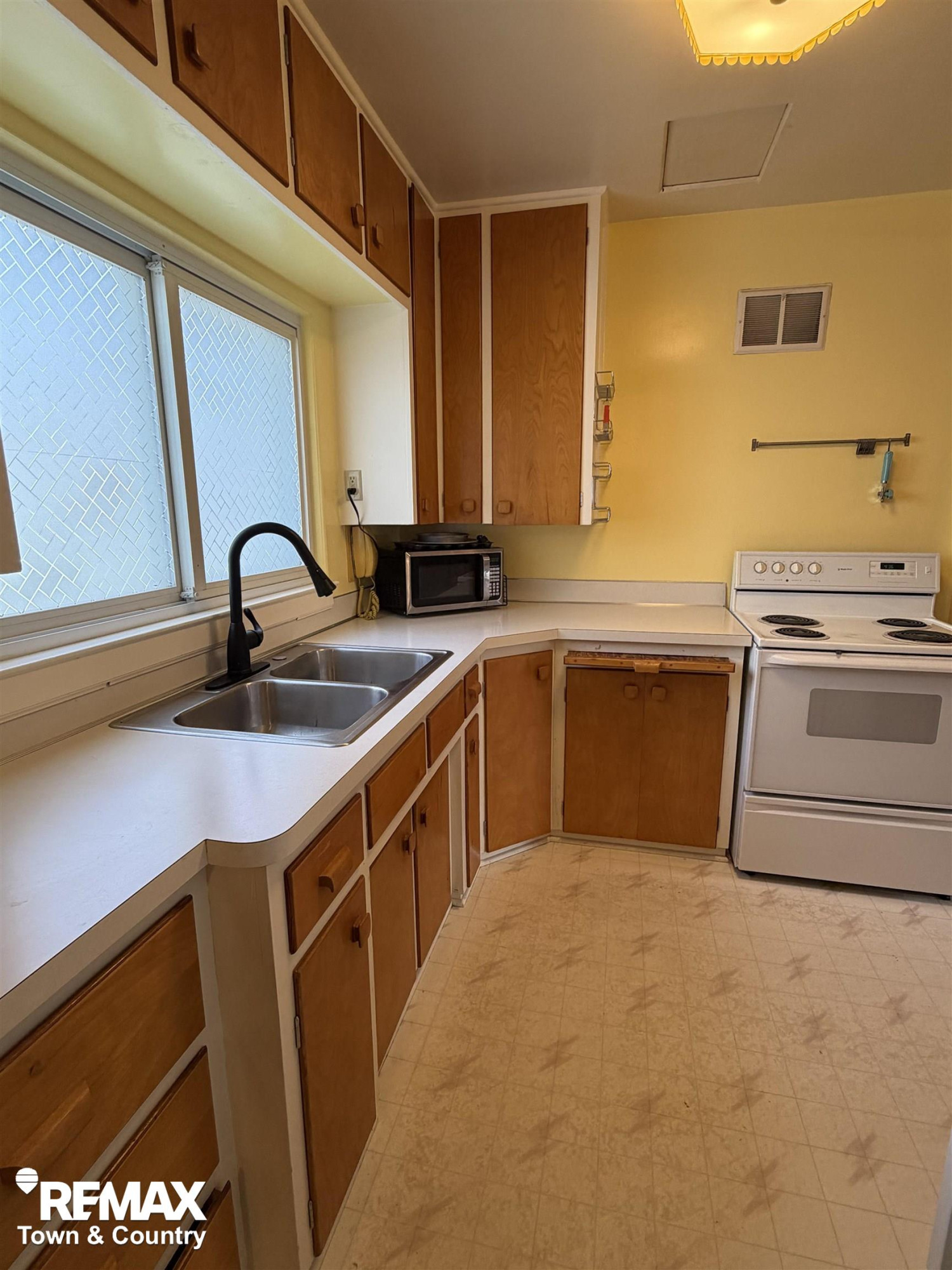 415 Oak Street, Mount Morris, MI 48458 — Photo 6