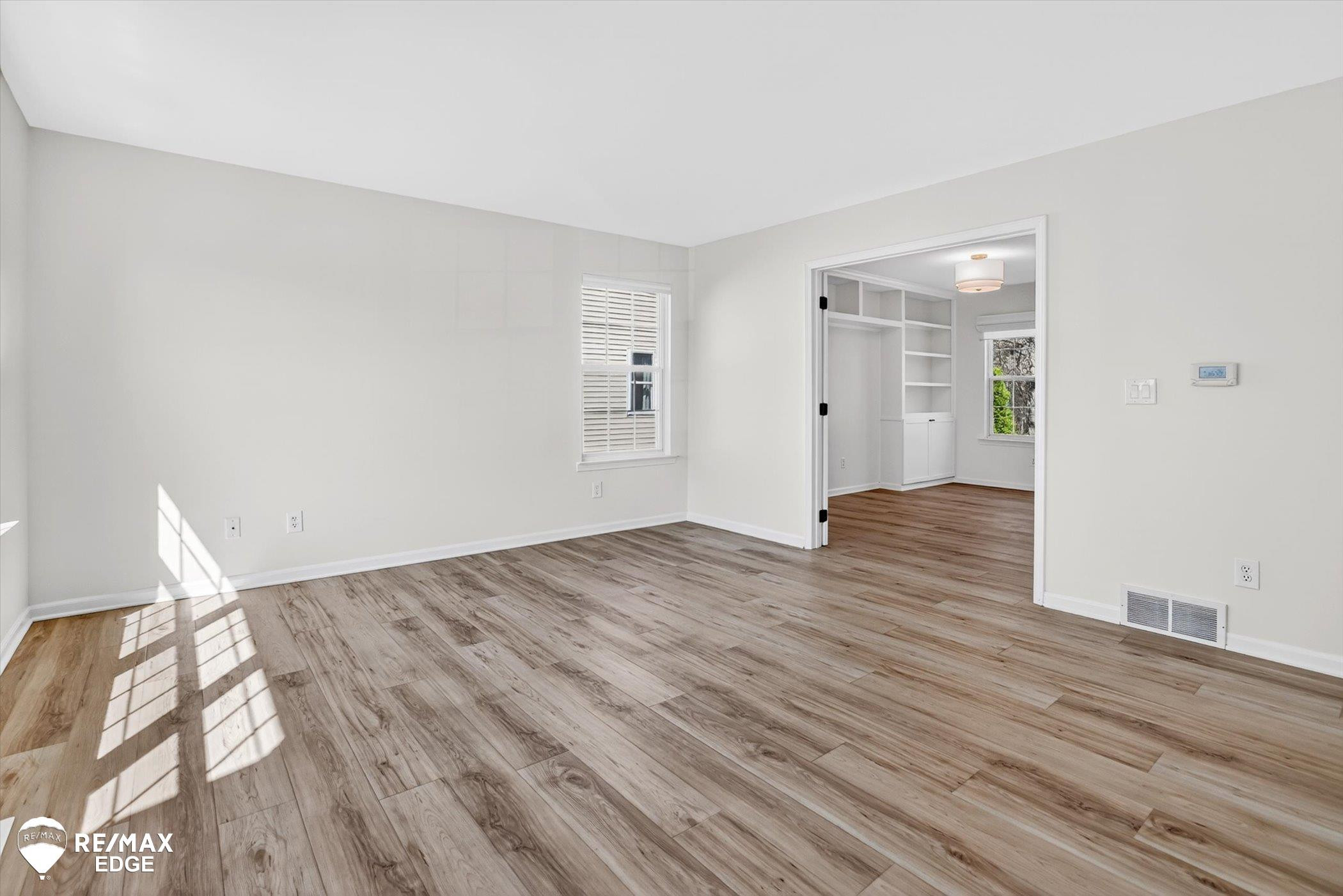 4469 Meadowlane Court, Burton, MI 48519 — Photo 3