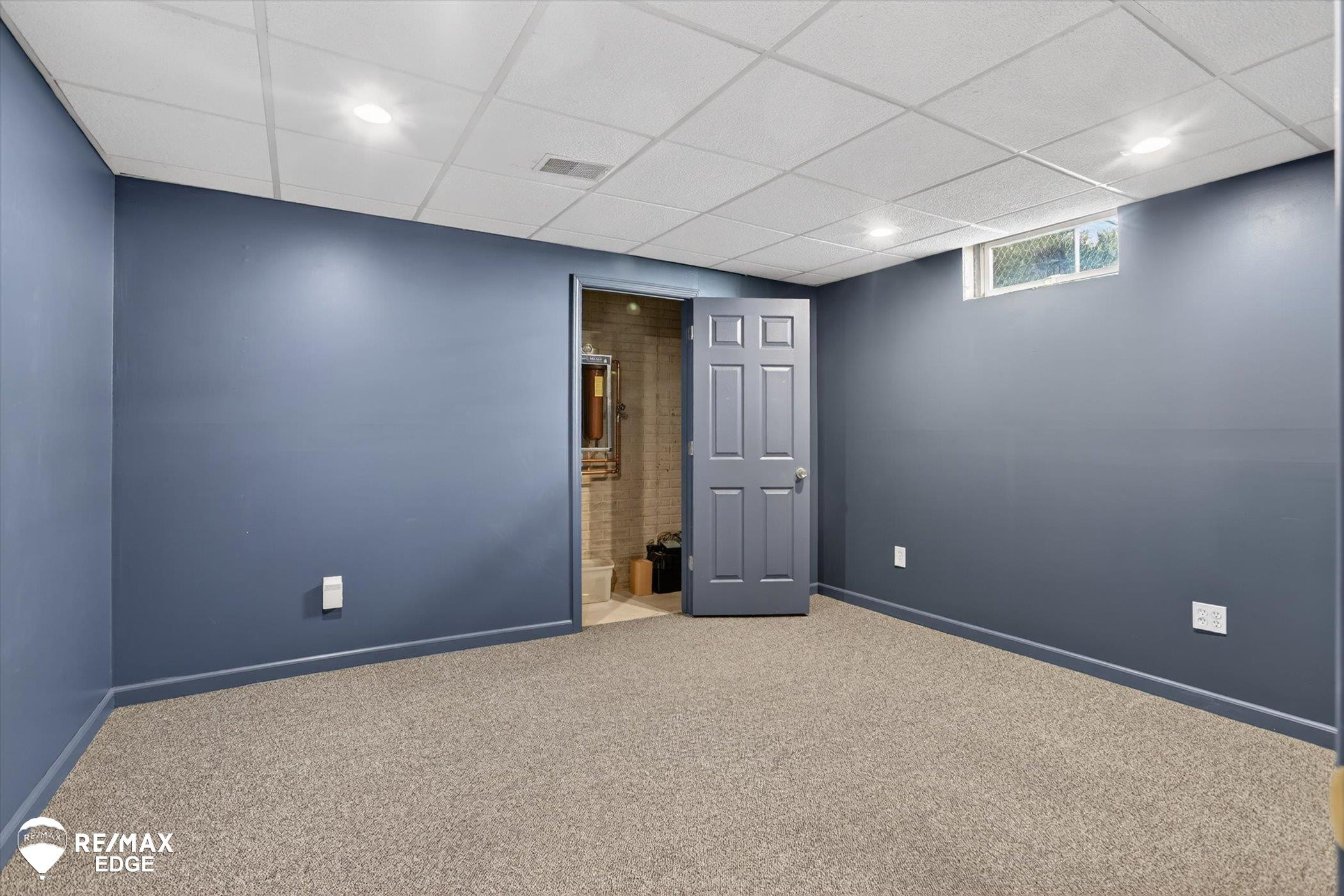 4469 Meadowlane Court, Burton, MI 48519 — Photo 25