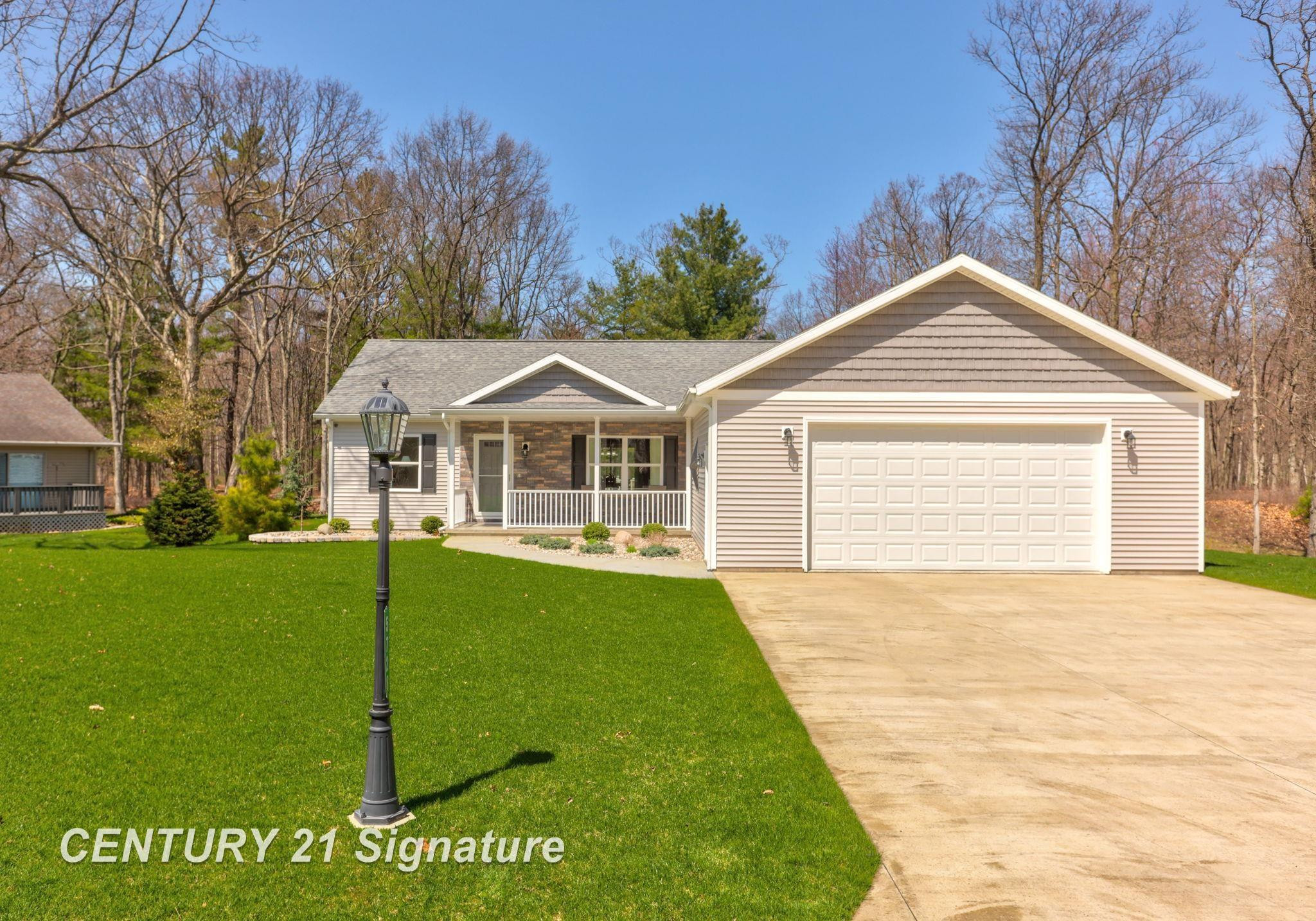 5728 Tipperary Drive, Caseville, MI 48725 — Photo 2