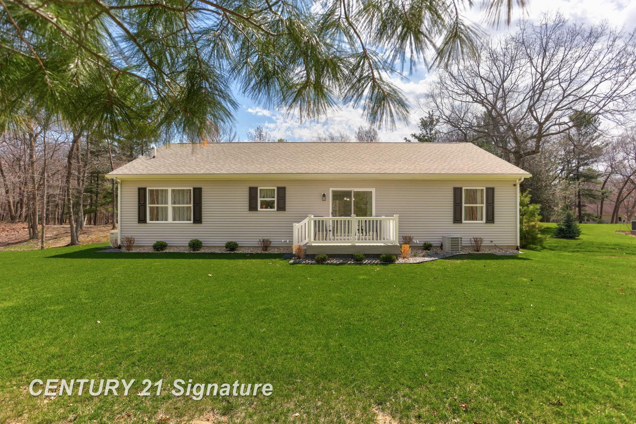 5728 Tipperary Drive, Caseville, MI 48725 — Photo 44