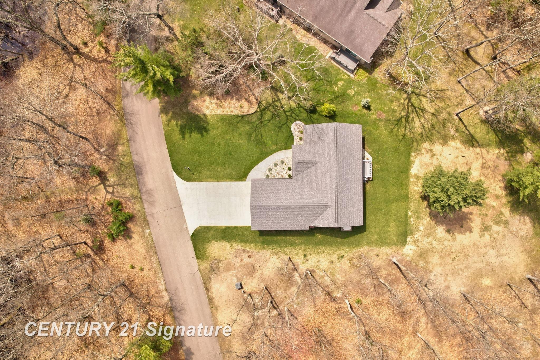 5728 Tipperary Drive, Caseville, MI 48725 — Photo 54