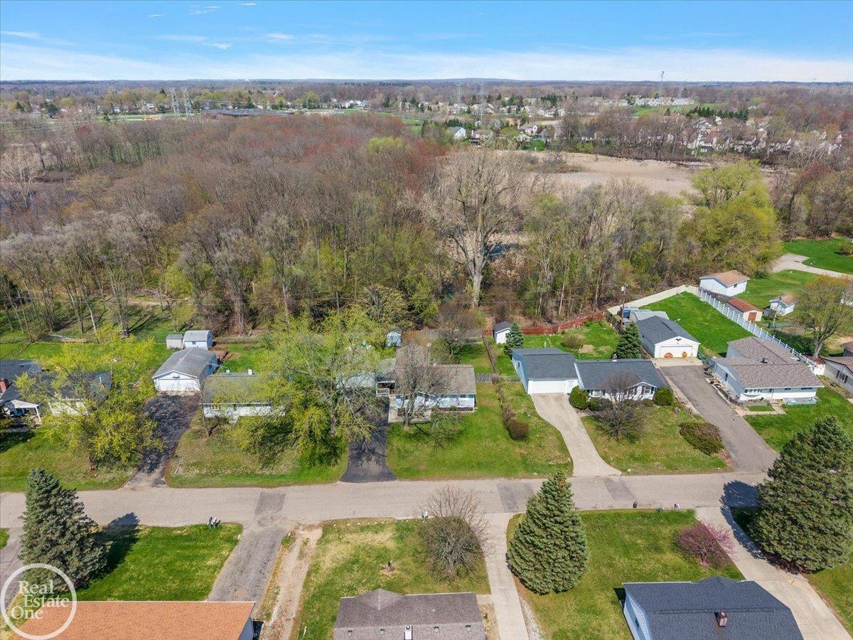 2516 Peters Street, Lake Orion, MI — Photo 60