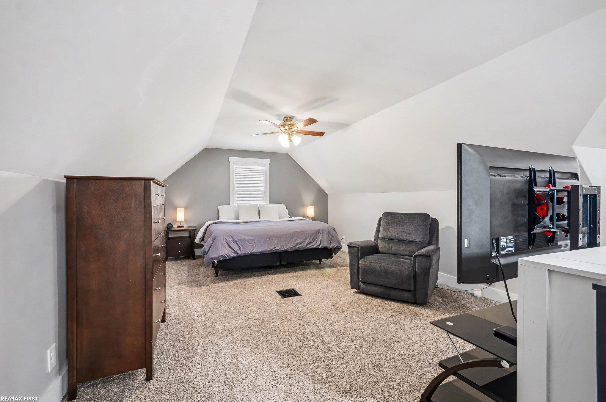 21910 Stephens Road, Saint Clair Shores, MI 48080 — Photo 17