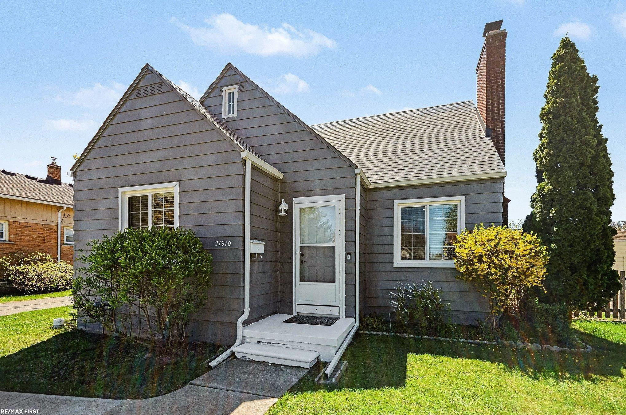21910 Stephens Road, Saint Clair Shores, MI 48080 — Photo 27