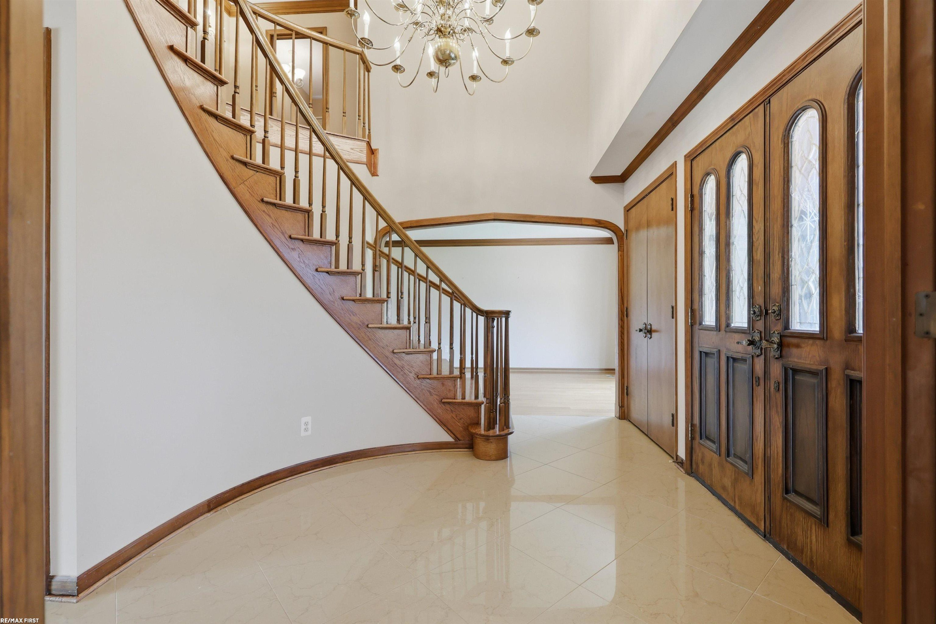 38300 Santa Barbara Street, Clinton, MI 48036 — Photo 7