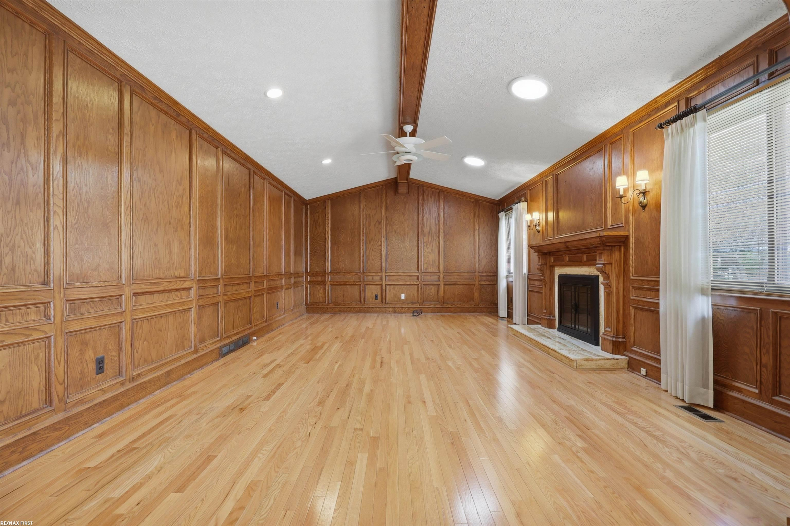 38300 Santa Barbara Street, Clinton, MI 48036 — Photo 11