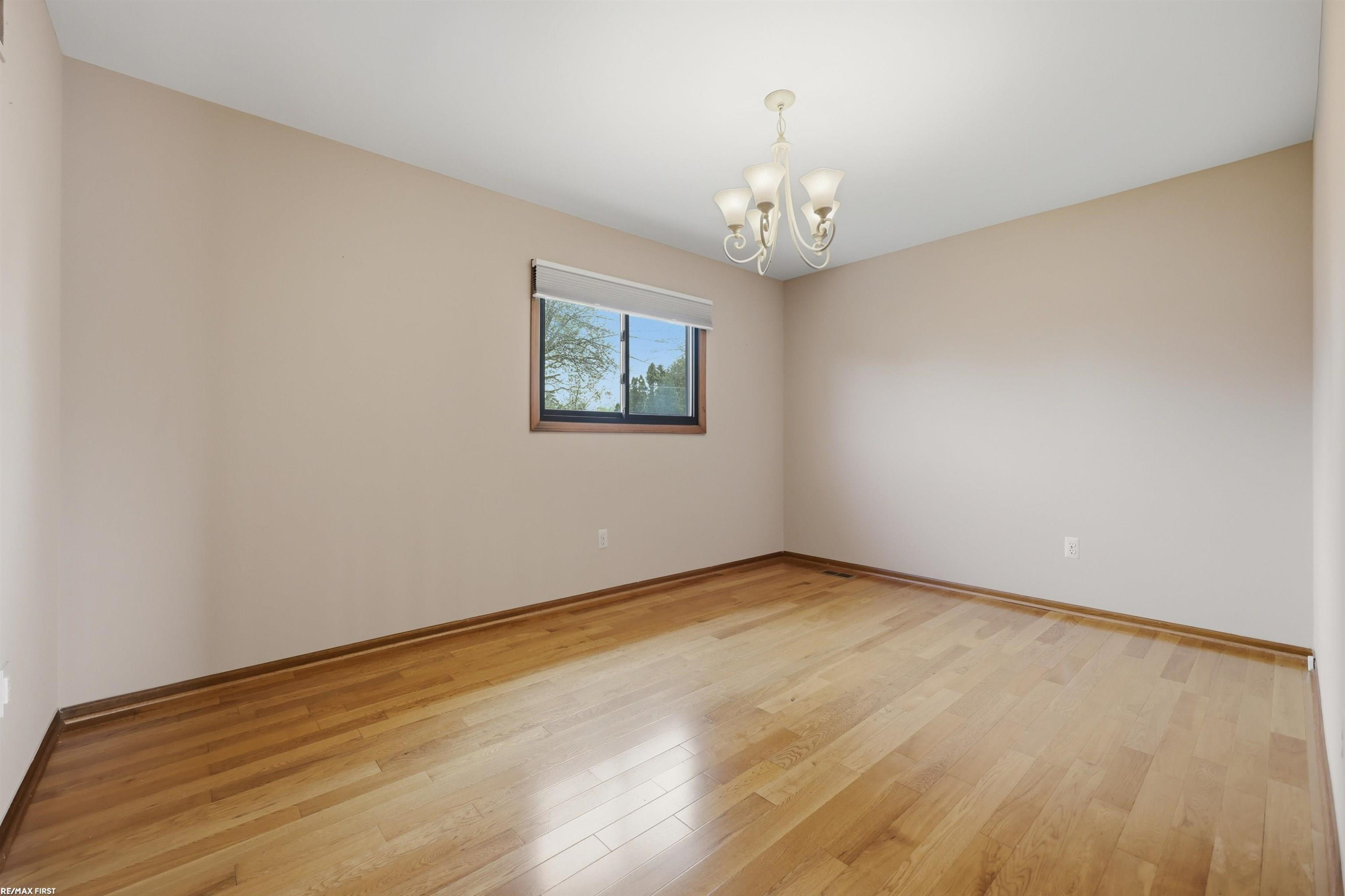 38300 Santa Barbara Street, Clinton, MI 48036 — Photo 34